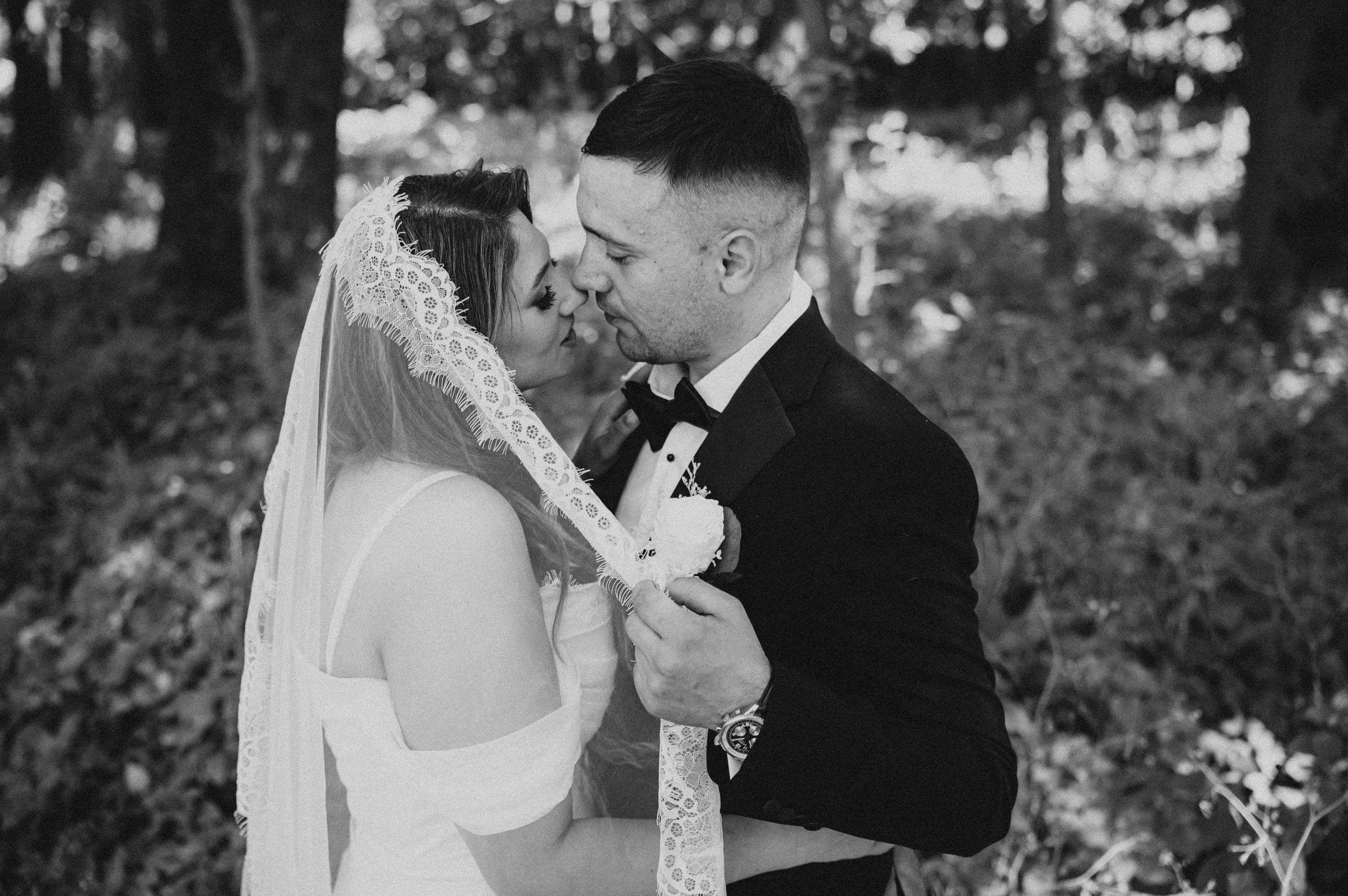 Florina & Emanuel. Fotograf profesionist eveniment București | Andrei Samuel - Evenimente, Studio, Imobiliare, Produs