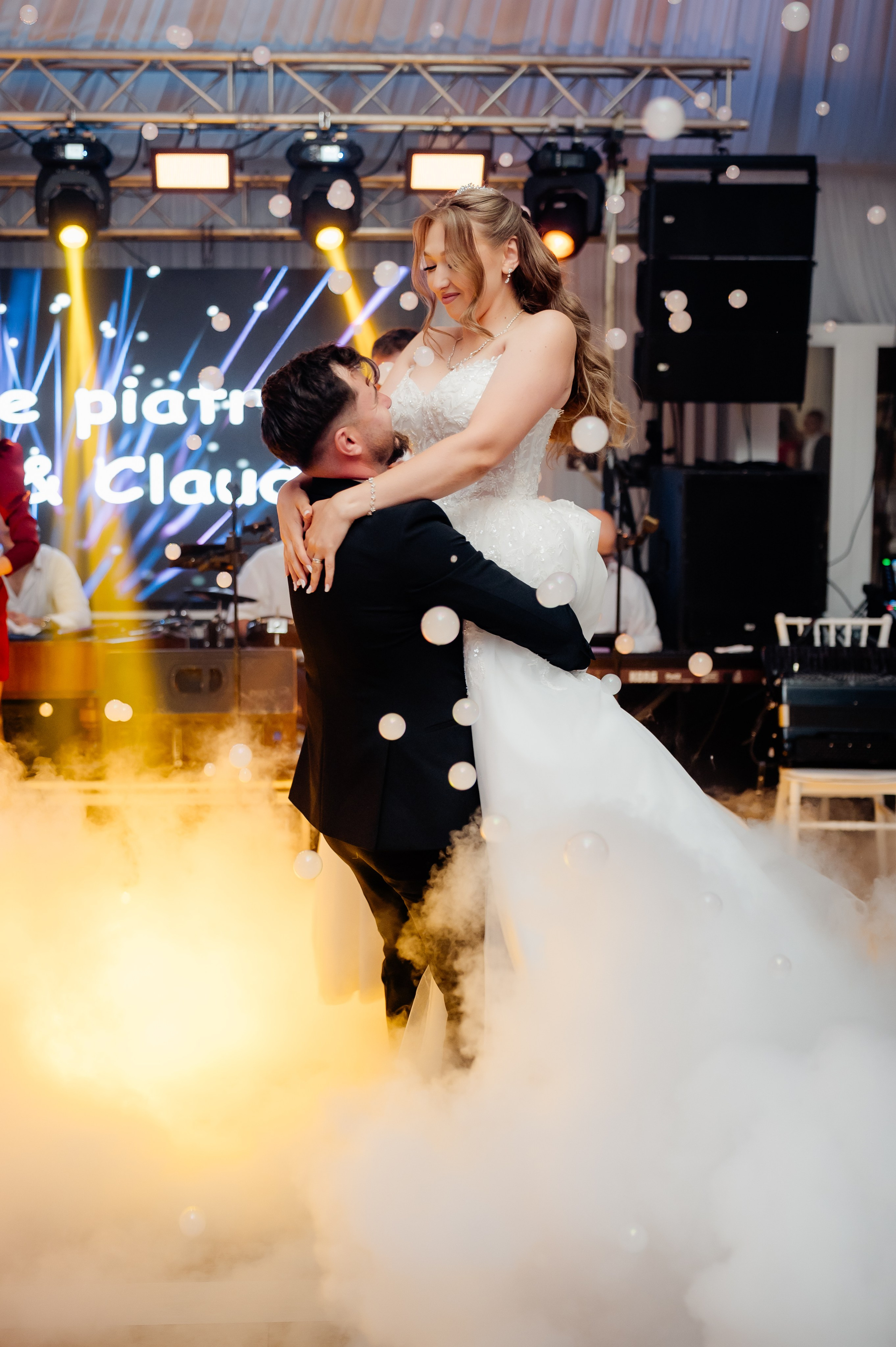 Bianca & Claudiu. Fotograf profesionist eveniment București | Andrei Samuel - Evenimente, Studio, Imobiliare, Produs