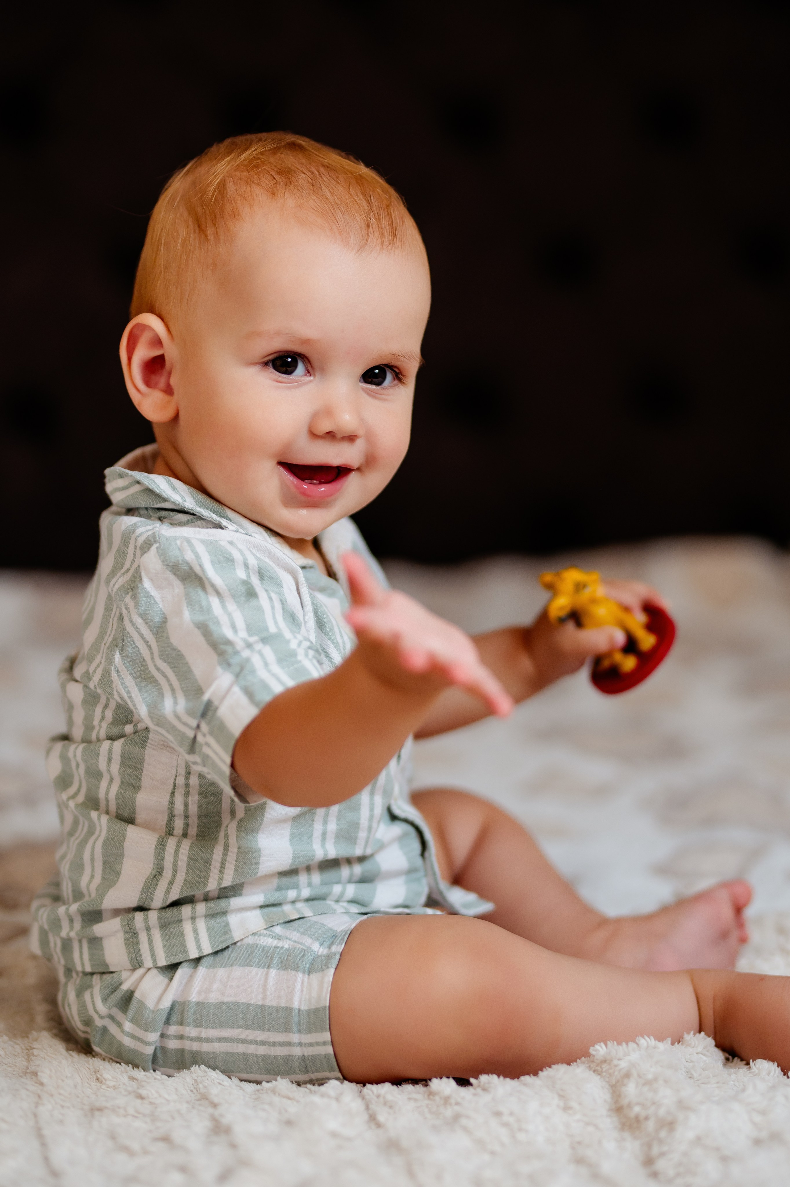 Elias Adam. Fotograf profesionist eveniment București | Andrei Samuel - Evenimente, Studio, Imobiliare, Produs