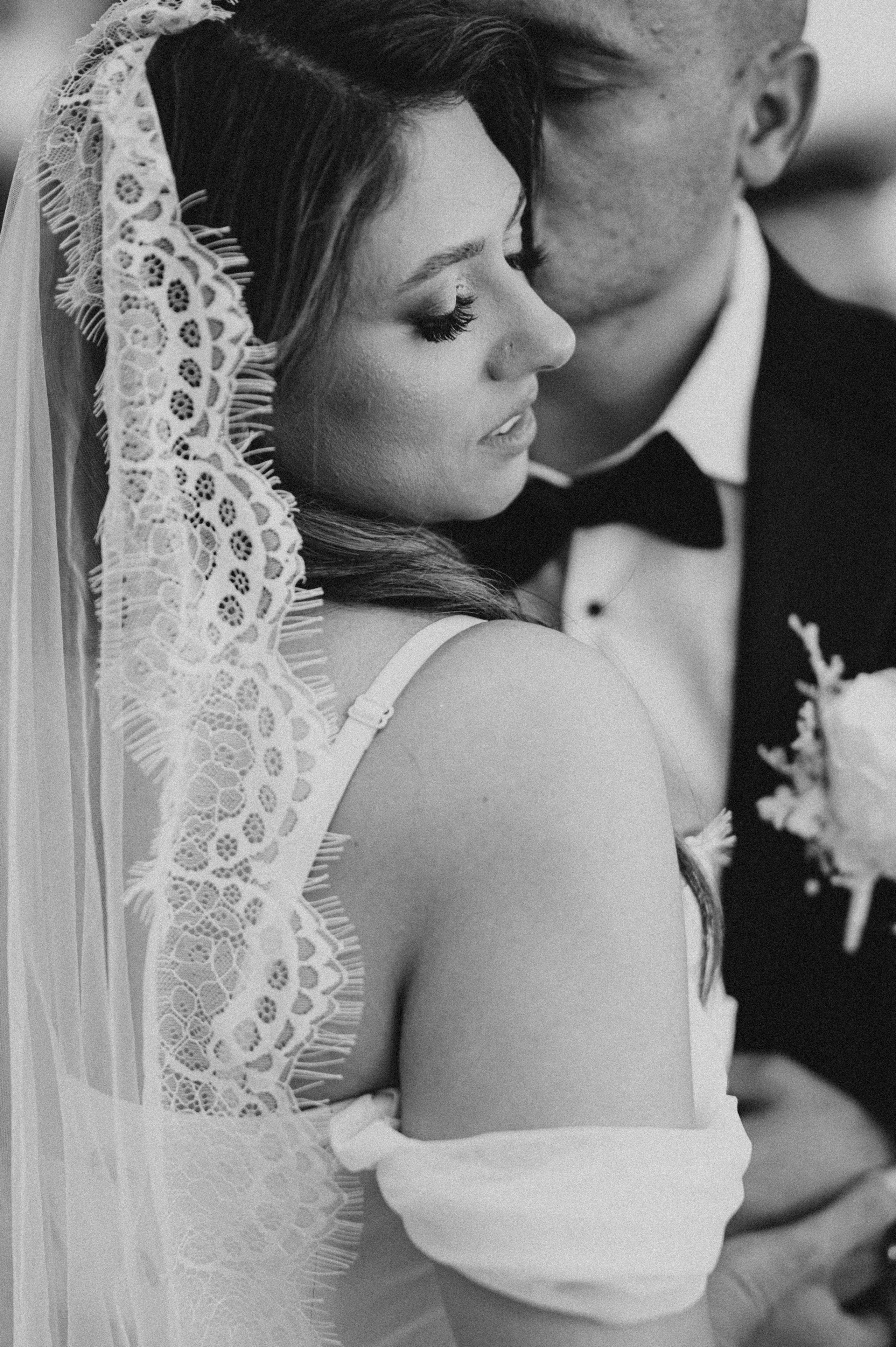 Florina & Emanuel. Fotograf profesionist eveniment București | Andrei Samuel - Evenimente, Studio, Imobiliare, Produs