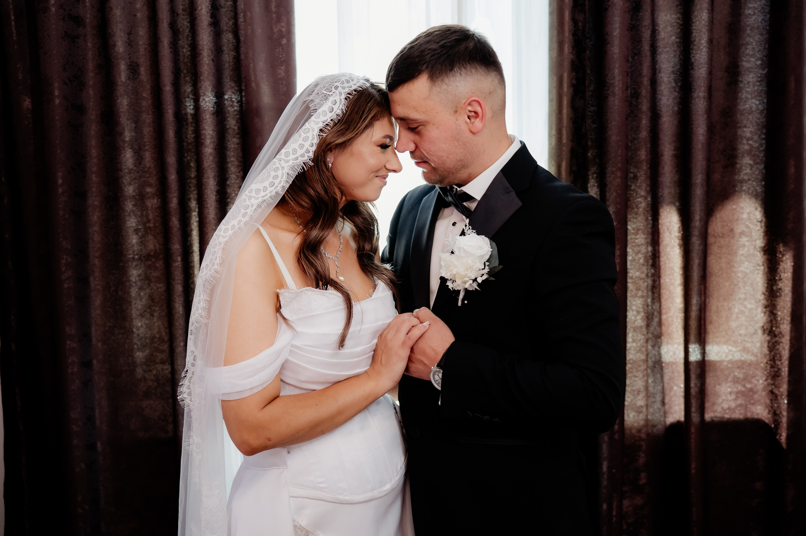 Florina & Emanuel. Fotograf profesionist eveniment București | Andrei Samuel - Evenimente, Studio, Imobiliare, Produs