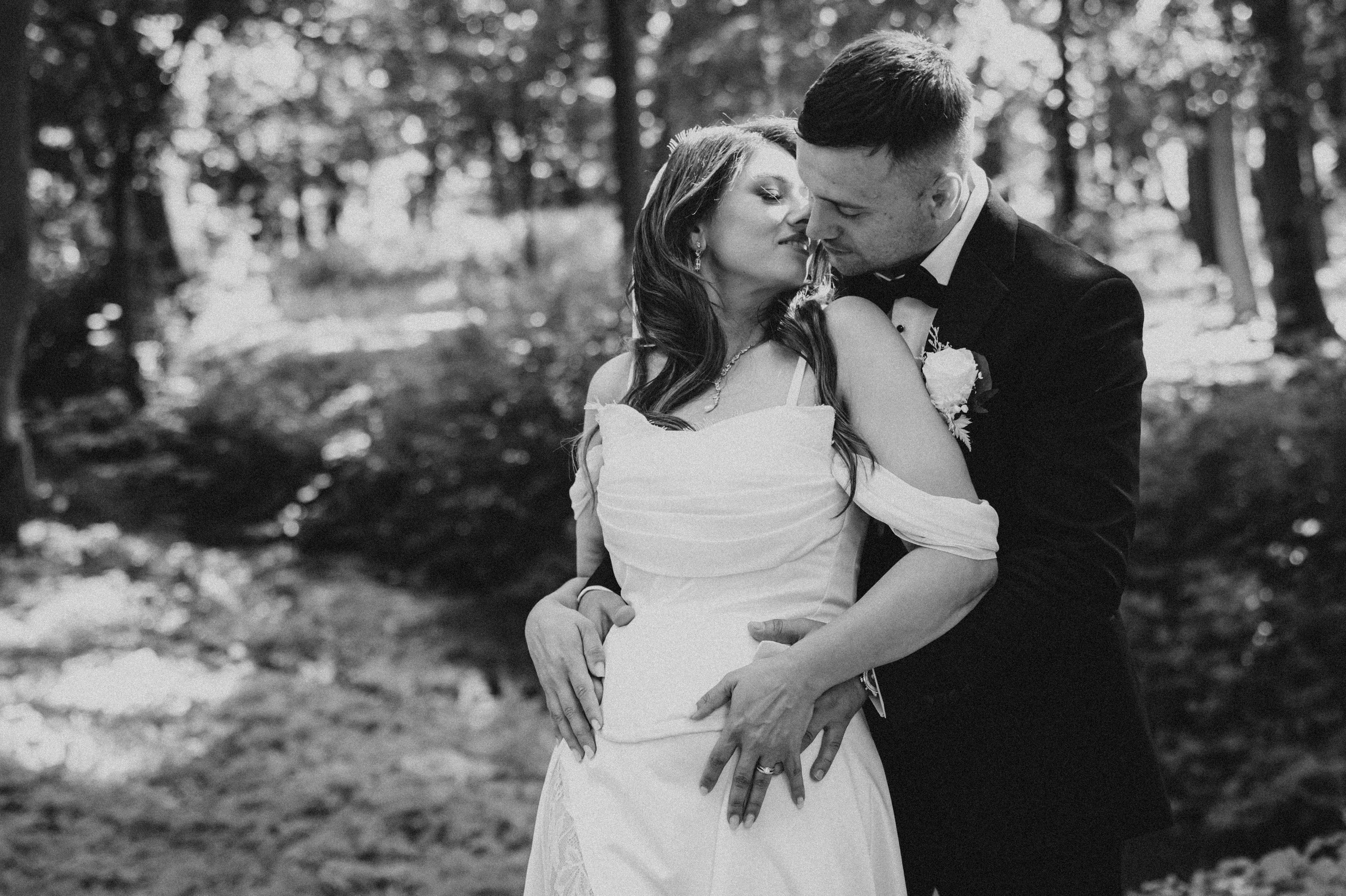 Florina & Emanuel. Fotograf profesionist eveniment București | Andrei Samuel - Evenimente, Studio, Imobiliare, Produs