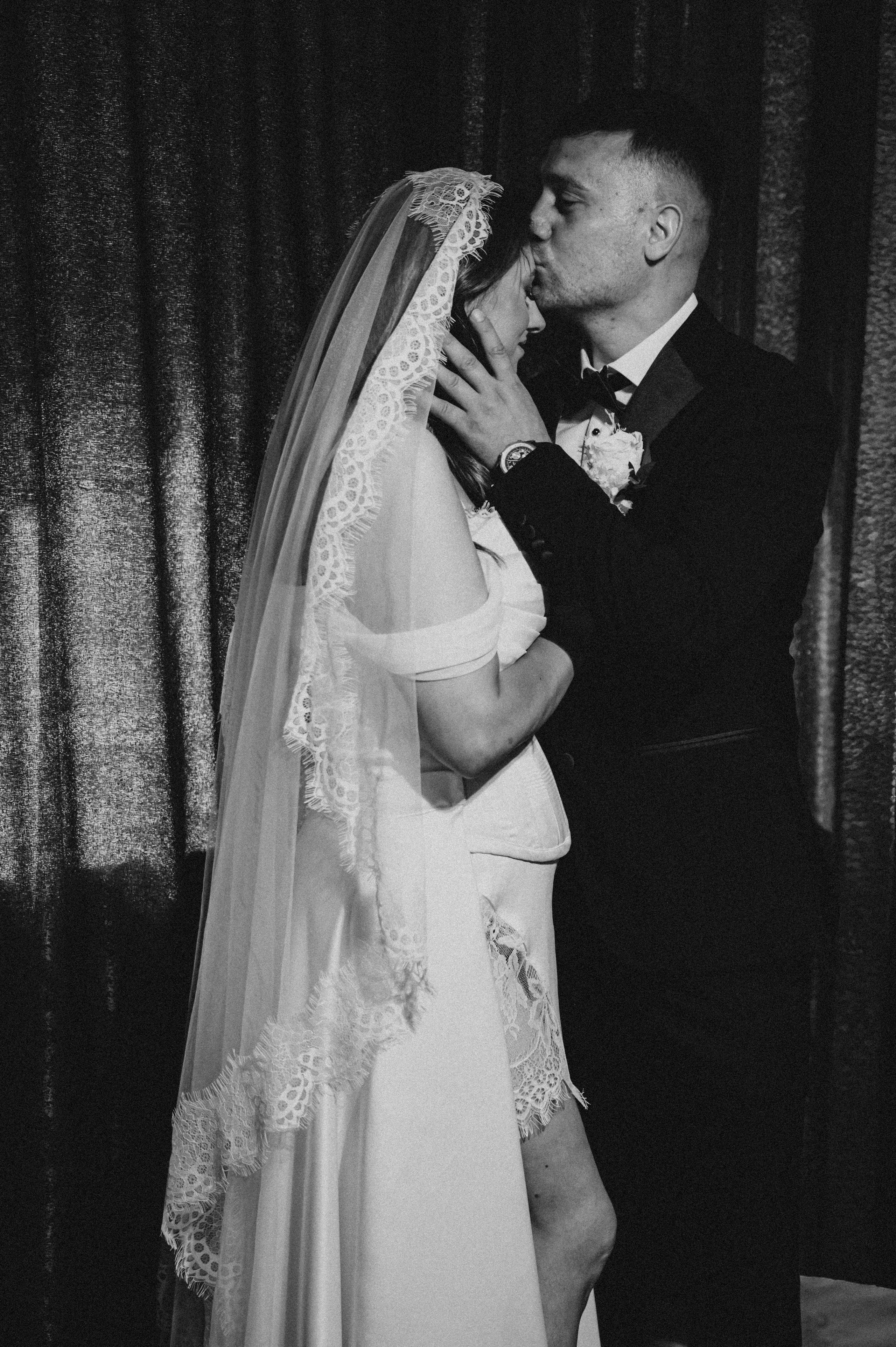 Florina & Emanuel. Fotograf profesionist eveniment București | Andrei Samuel - Evenimente, Studio, Imobiliare, Produs