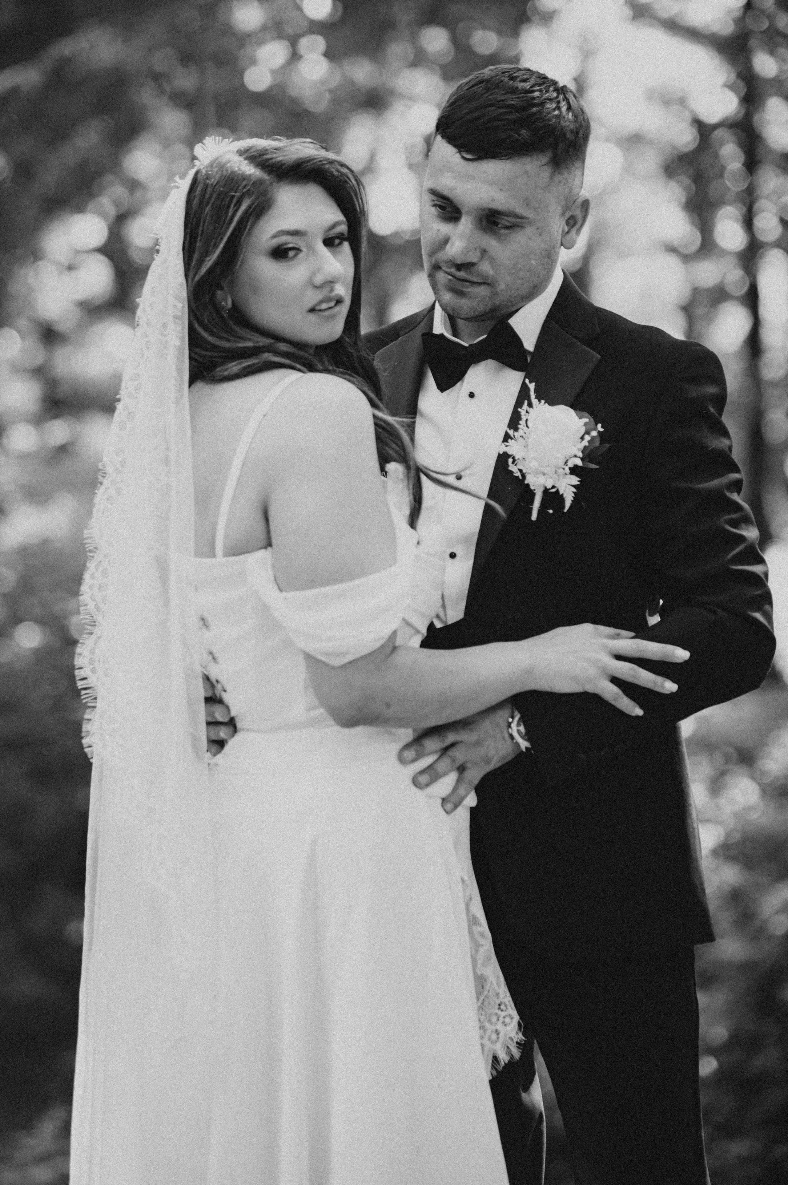 Florina & Emanuel. Fotograf profesionist eveniment București | Andrei Samuel - Evenimente, Studio, Imobiliare, Produs