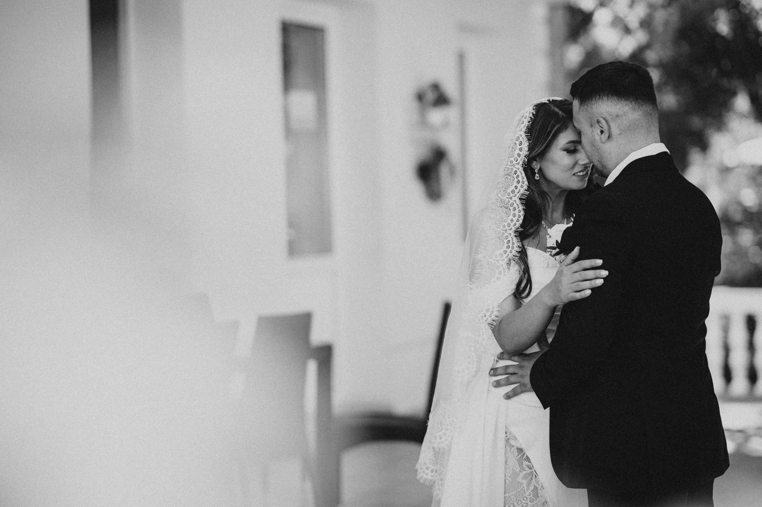 Florina & Emanuel. Fotograf profesionist eveniment București | Andrei Samuel - Evenimente, Studio, Imobiliare, Produs