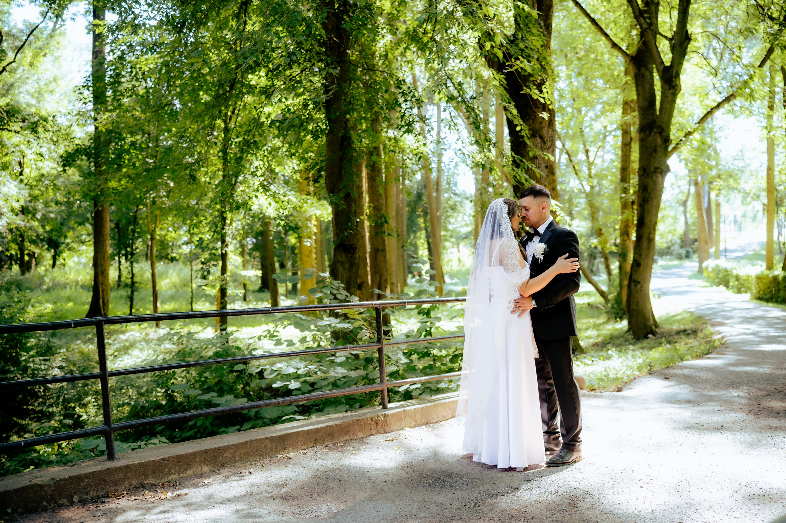 Florina & Emanuel. Fotograf profesionist eveniment București | Andrei Samuel - Evenimente, Studio, Imobiliare, Produs