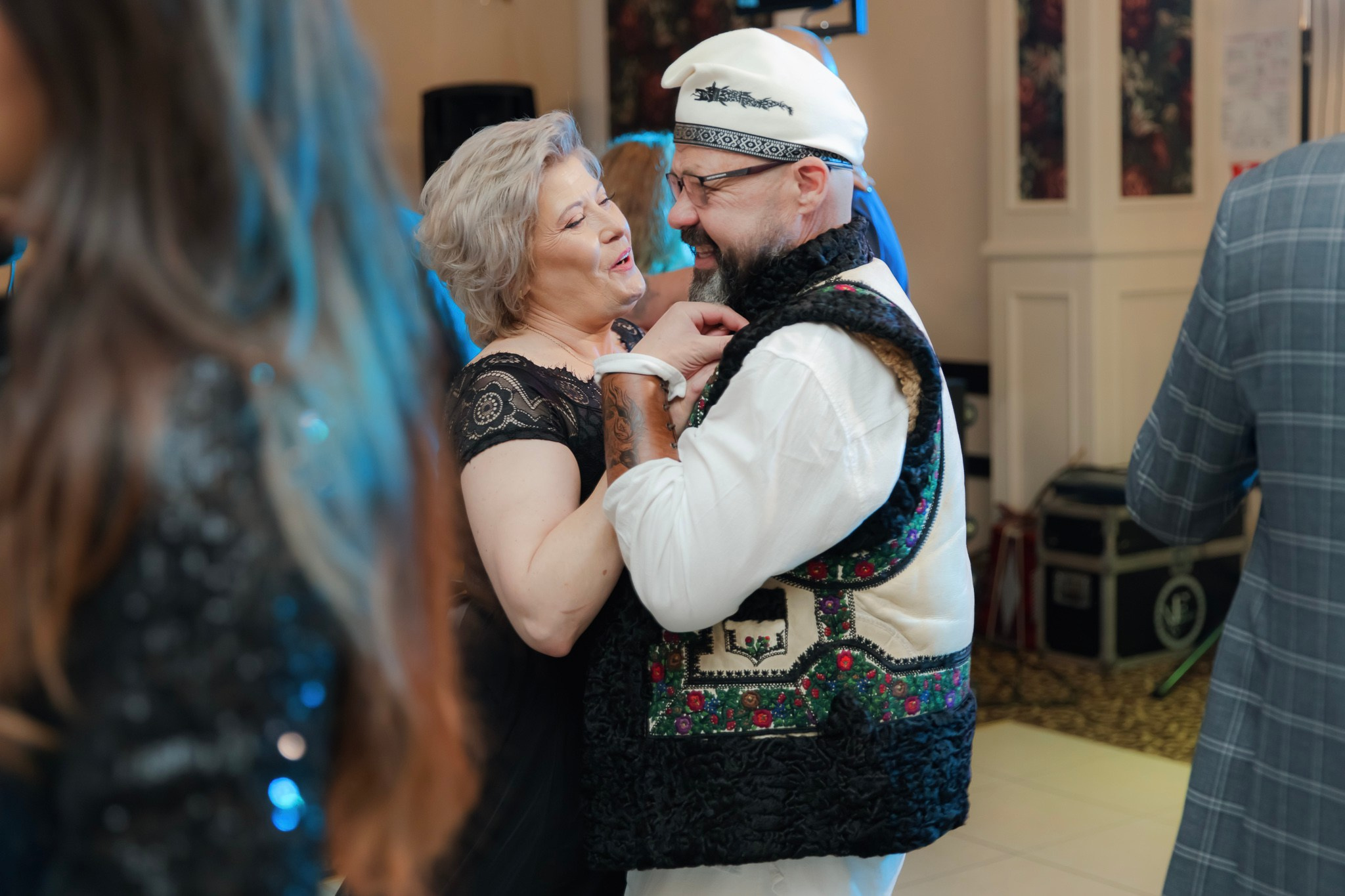 Mihai & Oana. Servicii foto-video profesionale, pentru momente de neuitat