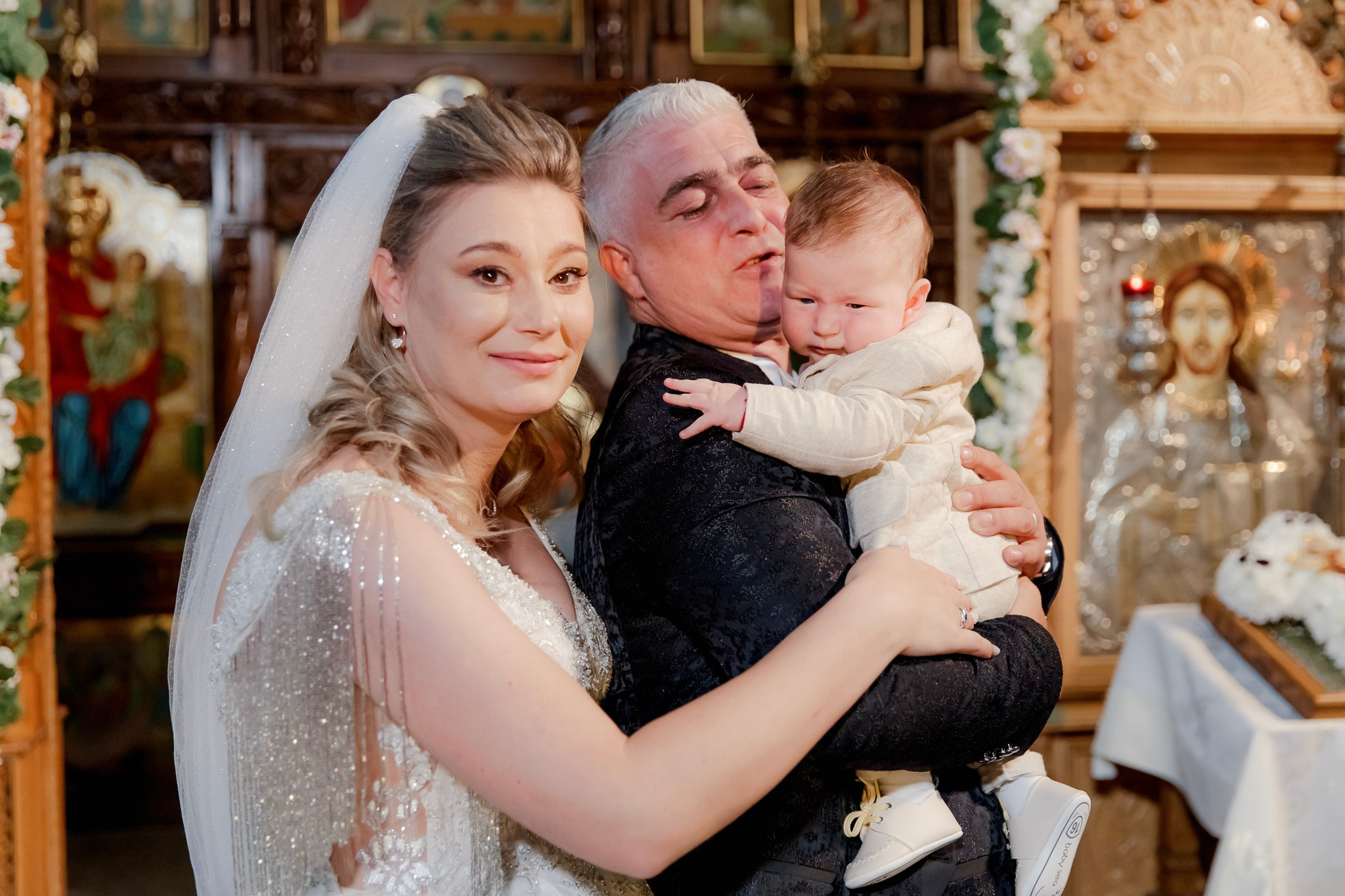 Mihai & Oana. Servicii foto-video profesionale, pentru momente de neuitat