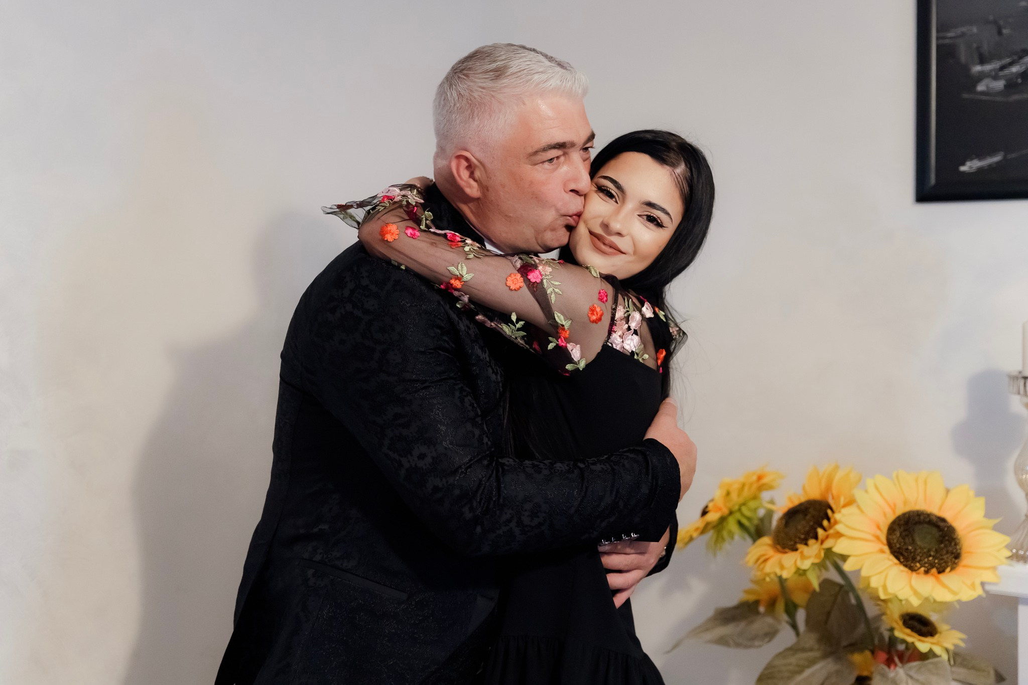 Mihai & Oana. Servicii foto-video profesionale, pentru momente de neuitat