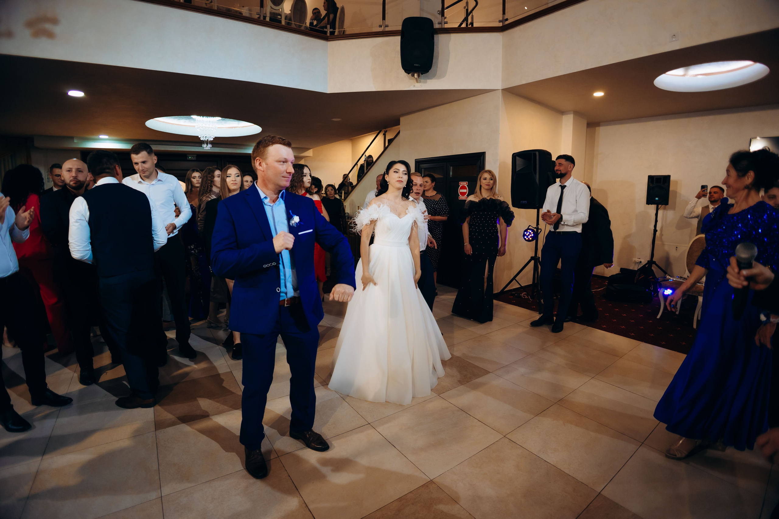 Loredana & Emilian – Ziua Nunții | Videografie - fotografie Botez Suceava, Iași, Botoșani. Servicii foto-video profesionale, pentru momente de neuitat