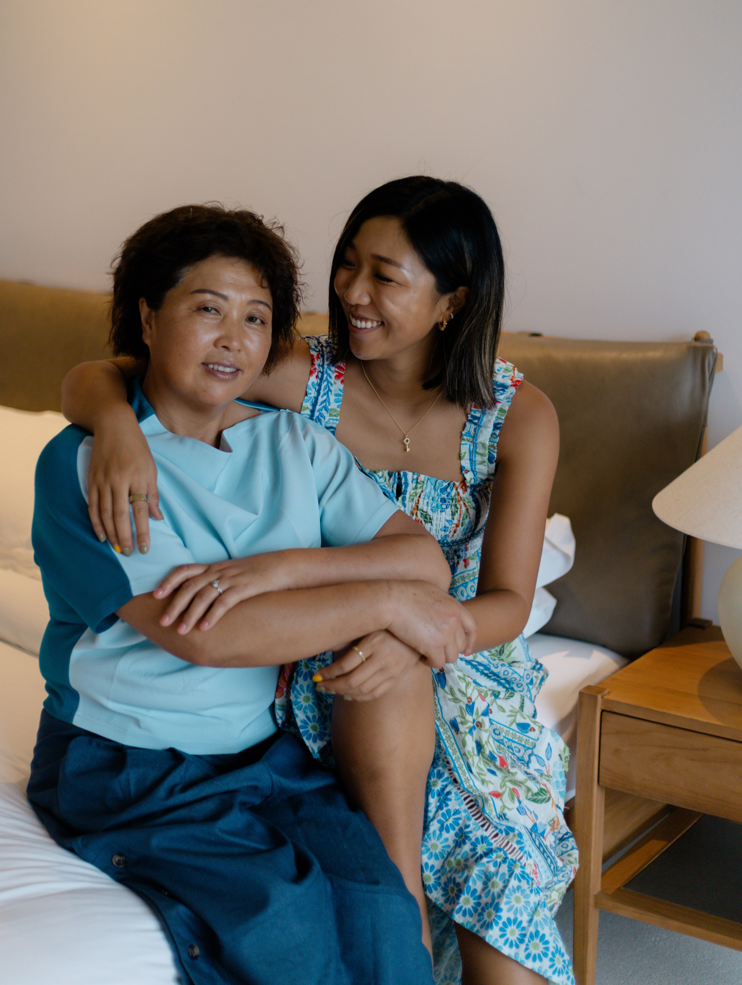 FAMILY PHOTO SHOOT. HOME