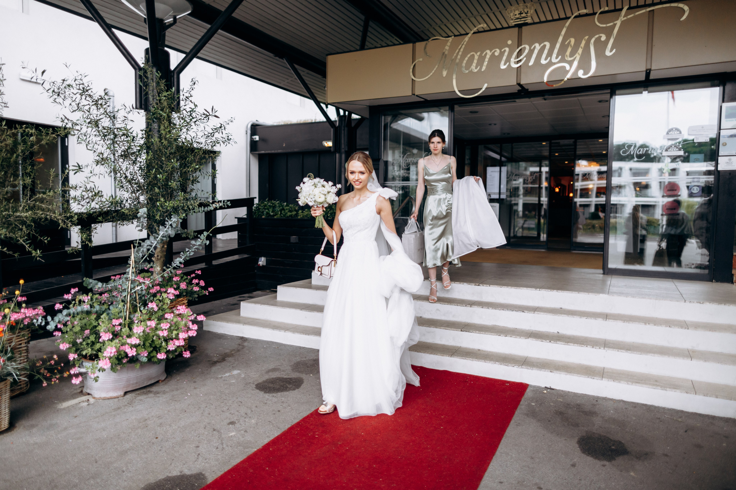 Snezhana & Max. Wedding and Family Photograph