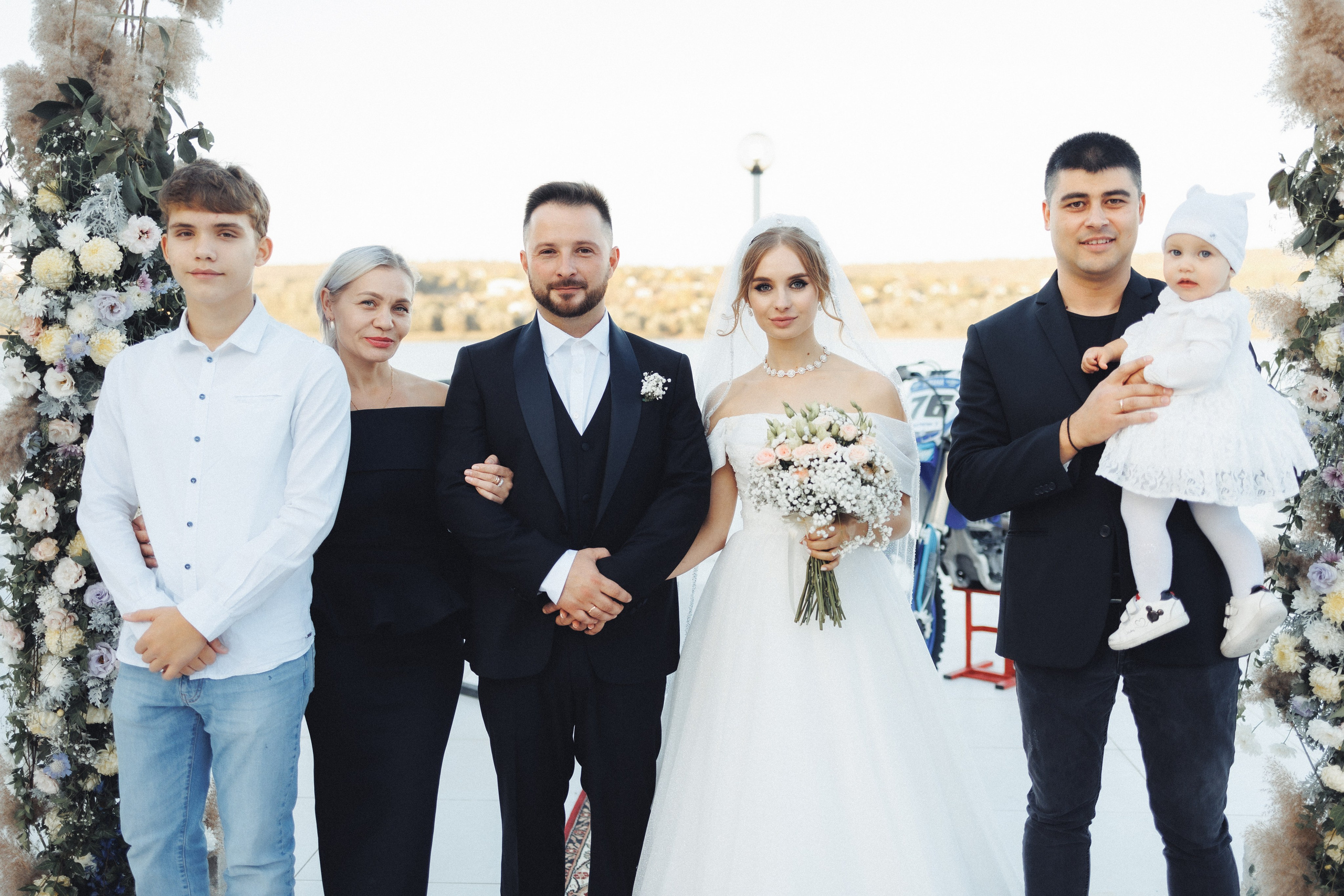 X & S. Fotograful evenimentului tău