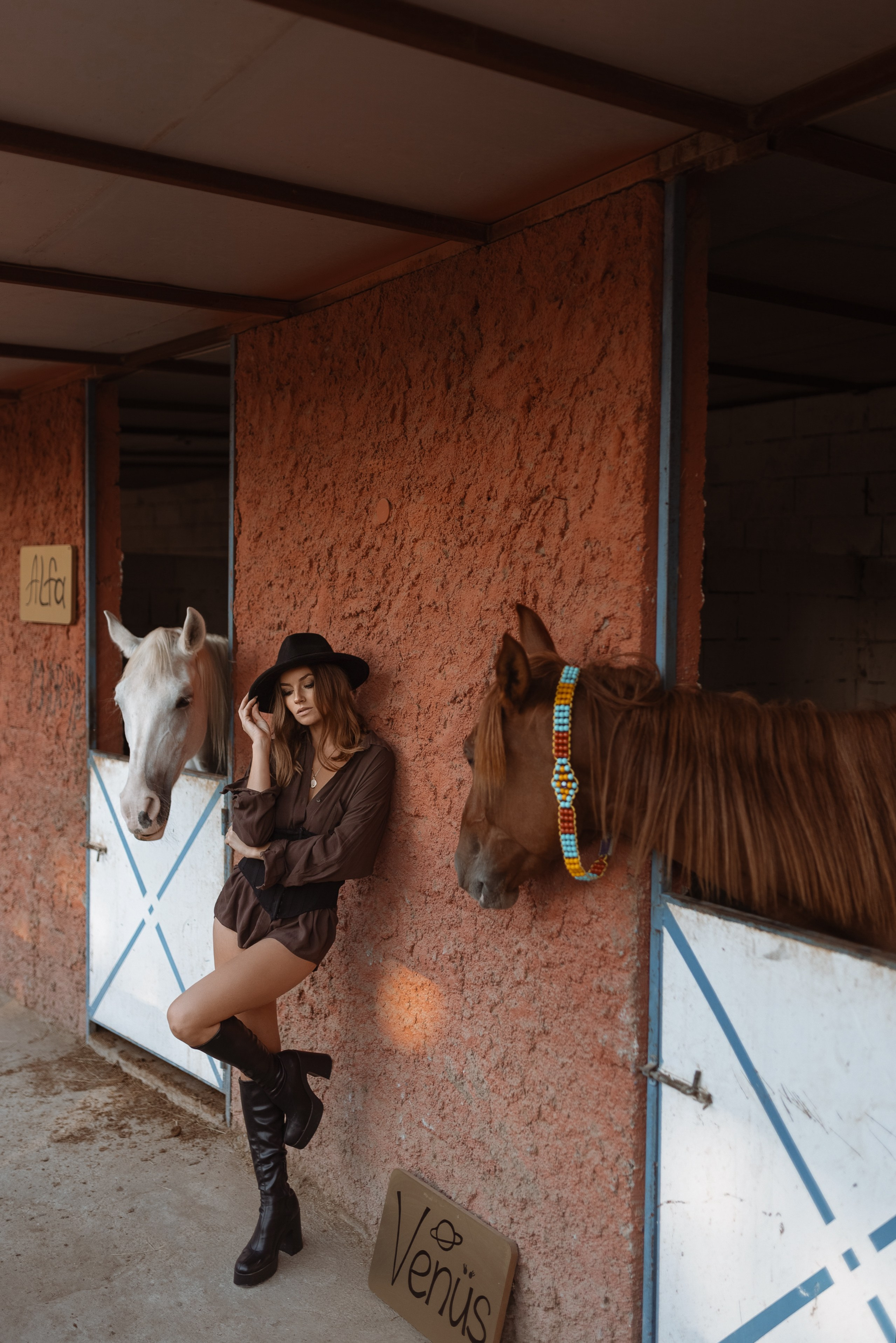 Фотосессия с лошадью в Анталии. Фотосессия с лошадьми. Фотосессия с лошадью. Фотосессия с лошадью весной. Фотосессия с лошадью летом. Фотосессия с лошадью идеи. Лара бич. Фотосессия на пляже. Фотосессия на рассвете. Фотограф в Анталии. Фотограф Анталия. Фотограф Анталья. Жизнь в Анталии. Фотосессия с лошадью в Анталии. Аренда лошади в Анталии. Фотосессия с животными. Позы для фотосессии с лошадьми. Позы для фотосессии. Antalya Lara beach . 