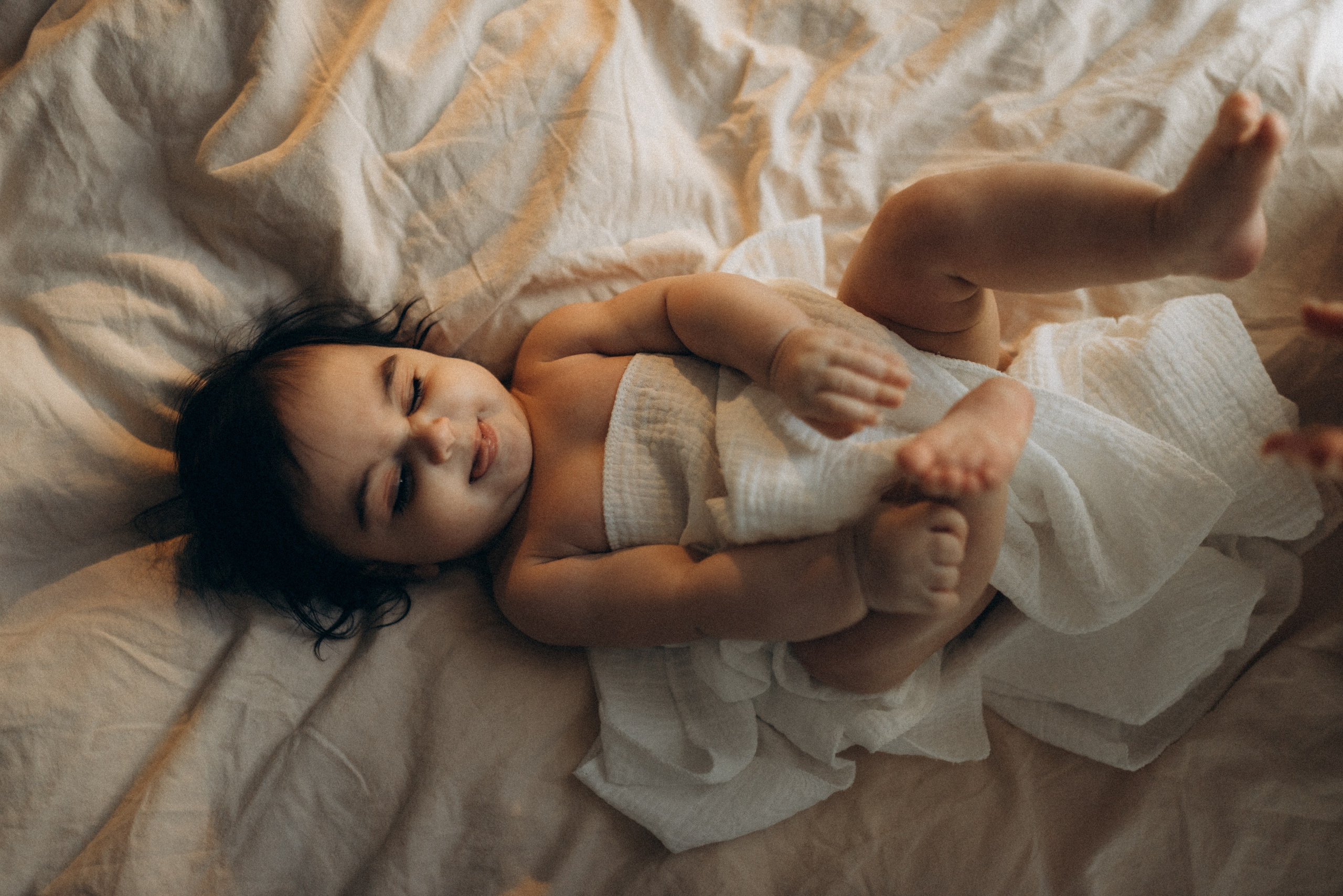 СЬЕМКА МАТЕРИНСТВА. Сімейний фотограф Лейпциг, Німеччина