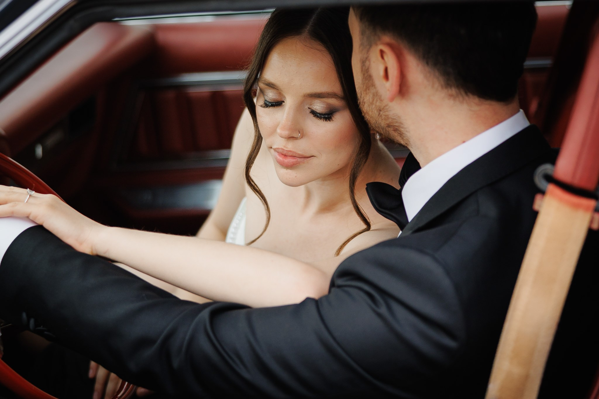 Wedding Photographer in Bucharest — Manu Ivanciu