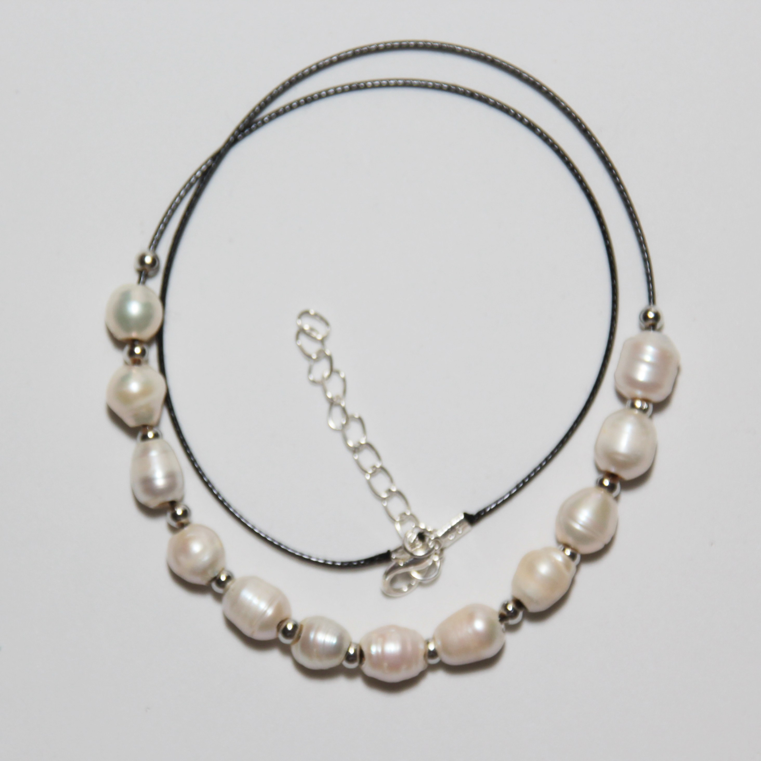 Sea Wave. Современнные и актикварные украшения в Барселоне, Москве и Санкт-Петербурге