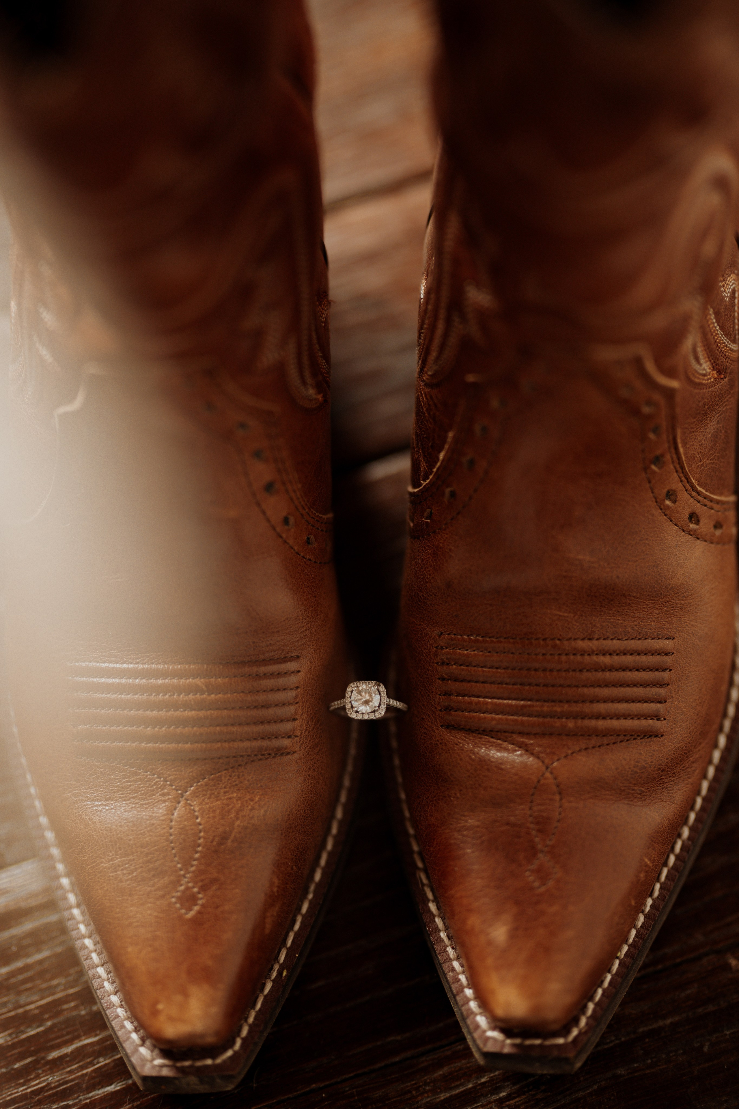 Annah Louwagie — Lifestyle photographer for couples, families & brands | France & worldwide