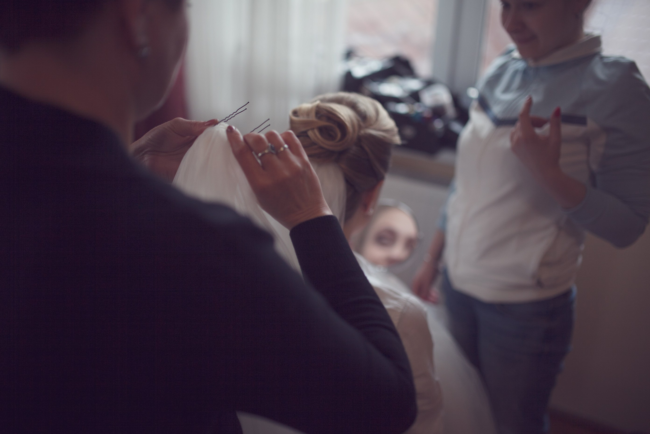 Robert & Andriana, Lviv. Denny Savon — Photographer in Santorini | Weddings, Love Stories & Flying Dress