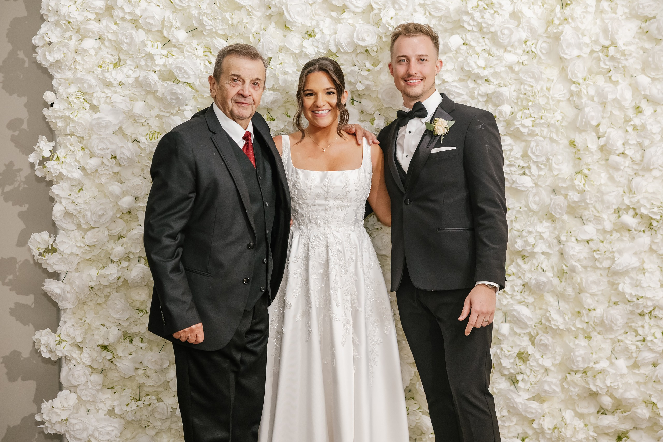 09.06.2025 Wedding. Wedding family event photographer in Chicago Nick Yushevich