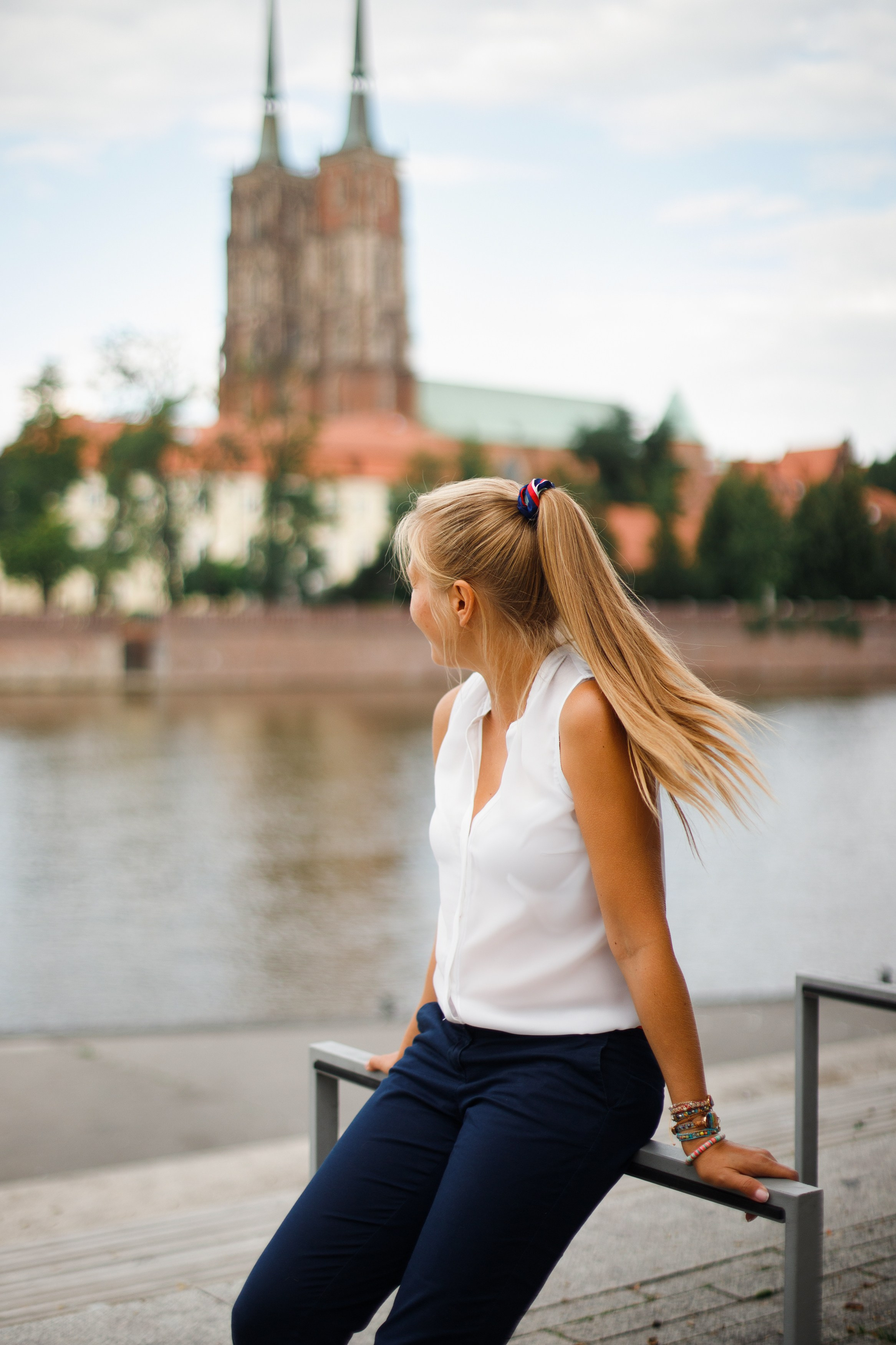 Małgorzata | business portrait. Kaja | fotograf we Wrocławiu | ludzie i psy