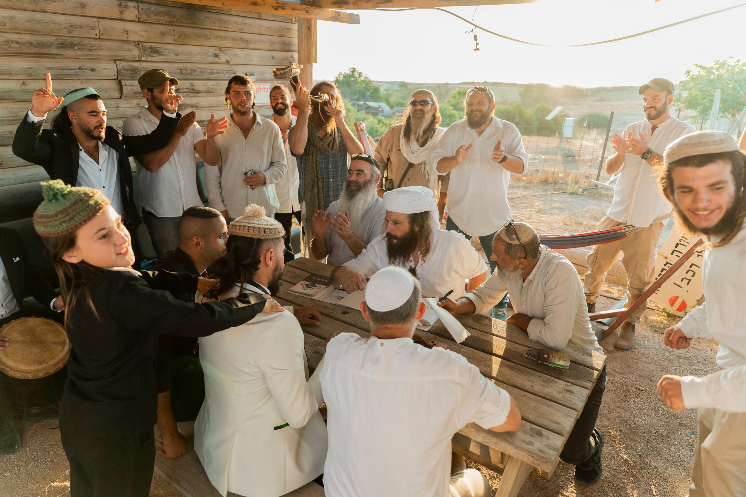 אביה ואחיה. יוסף מזרחי צילום חתונה, ברית וזוגיות. צלם מקצועי שאוהב להוציא אתכם הכי יפים ברגעים הכי מרגשים
