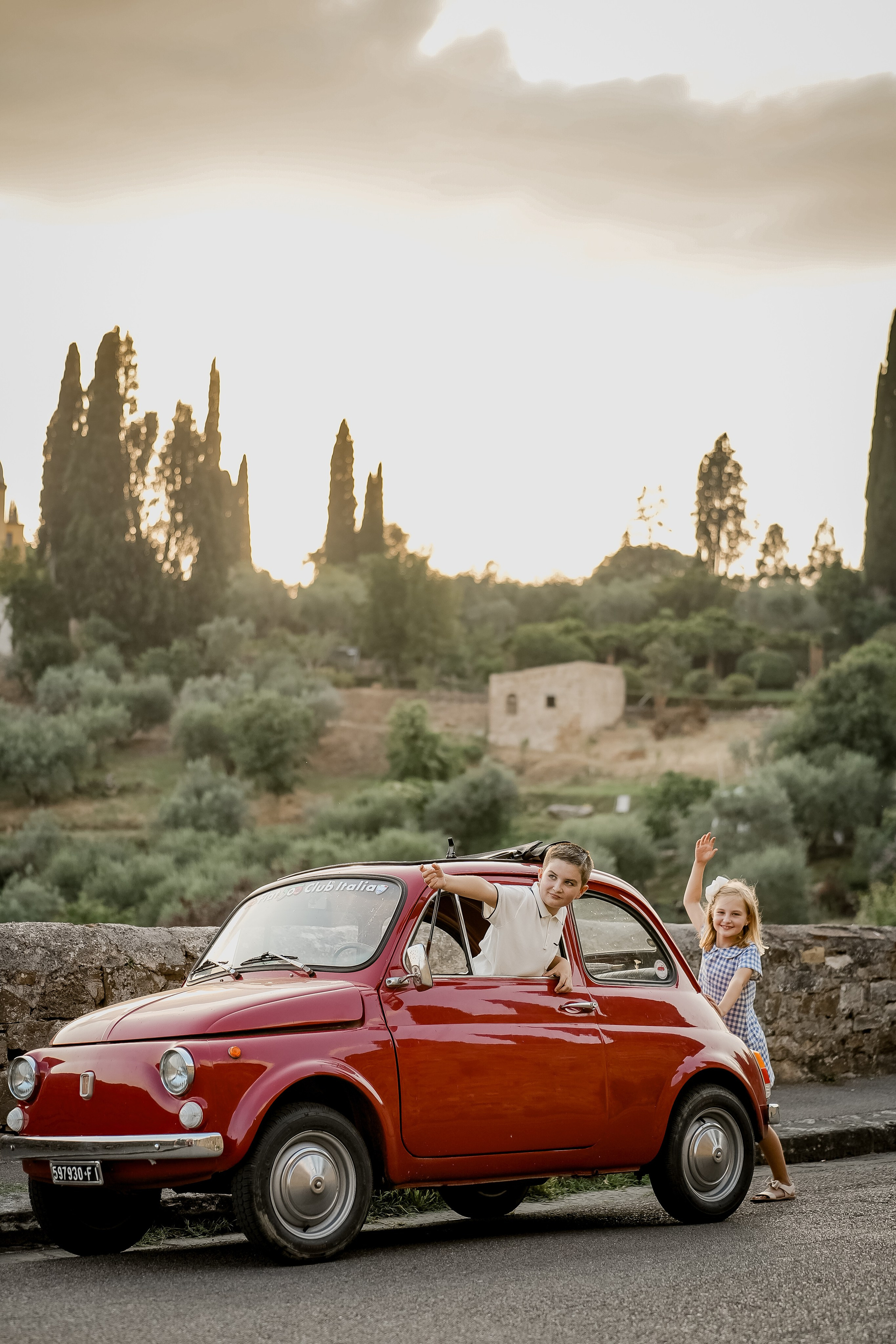 Mandy and Family. Wedding Photographer in Italy