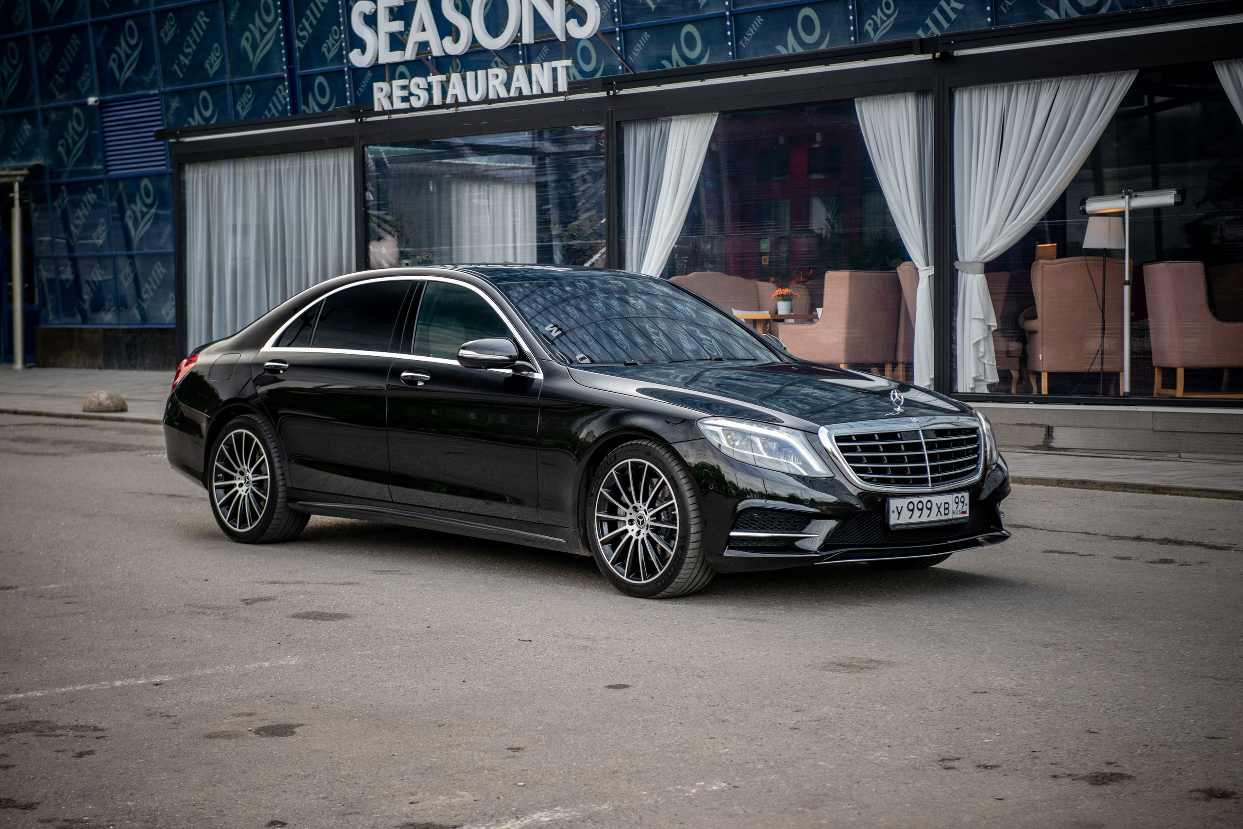 Фотосъемка Mercedes Benz S500 для продажи. ФОТОГРАФ МЕКСИКА КИНТАНА-РОО