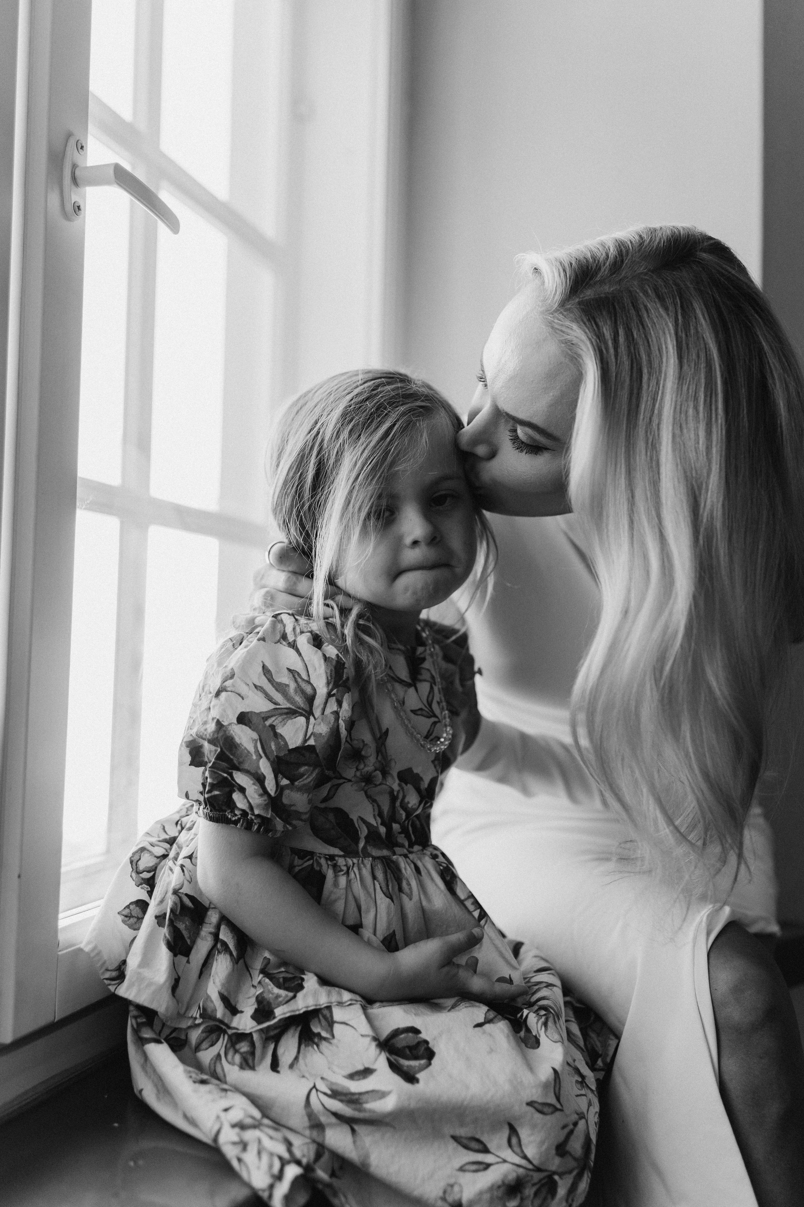 L&H. Wedding and potrait photographer in Helsinki Vickan O