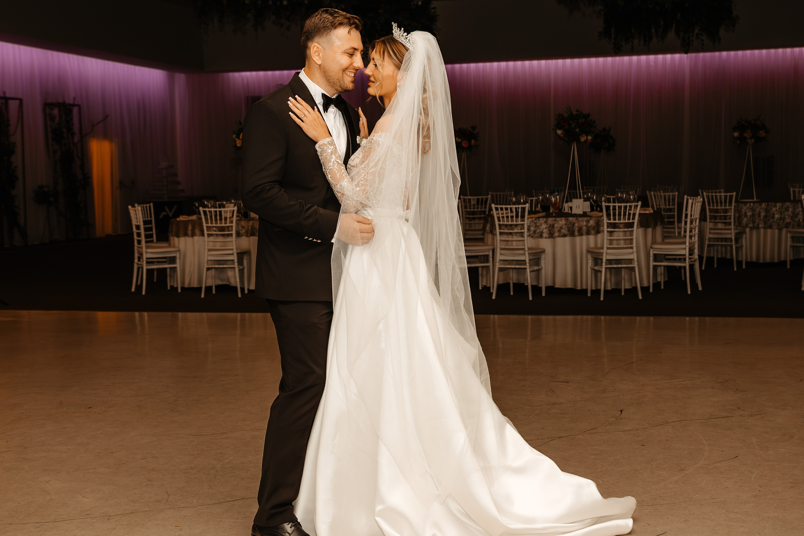 Cristina si Cristian. Ionut Brehuescu — Fotograf