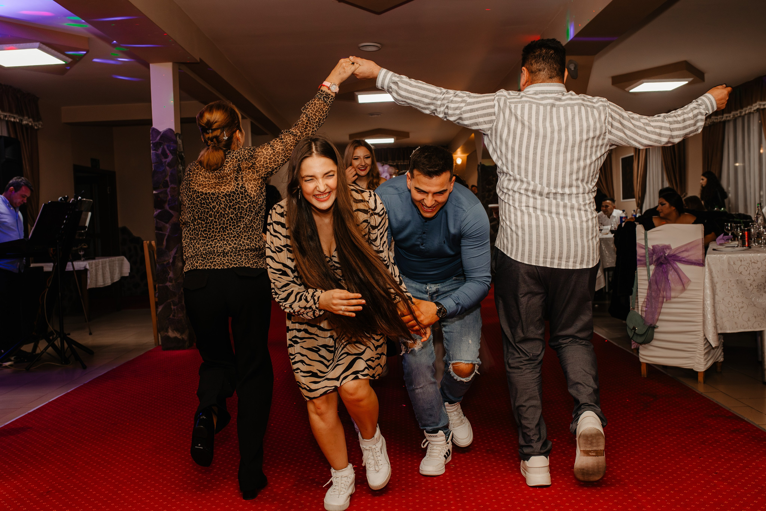 Majorat Denisa. Ionut Brehuescu — Fotograf