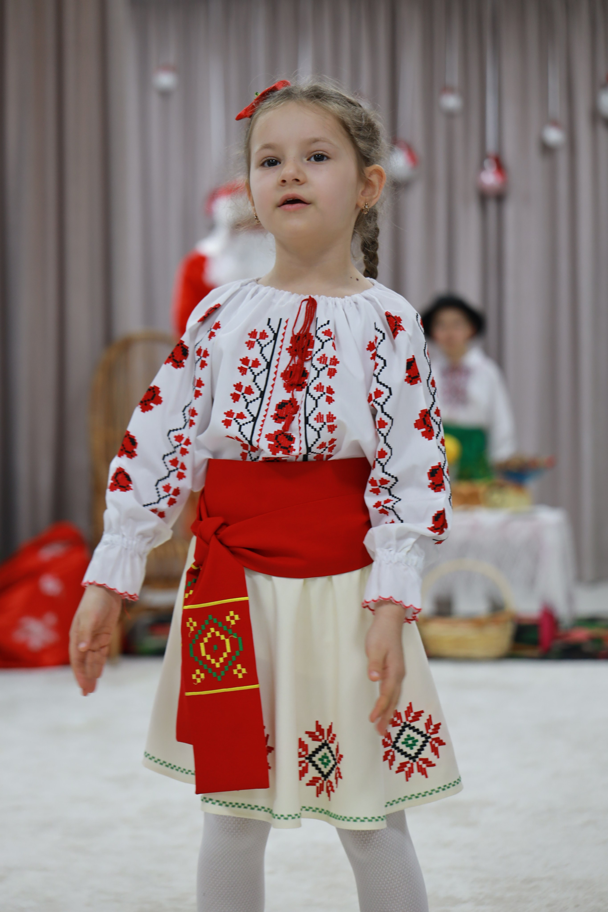 Magia iernii în ochi de copil.... Alika Dia- Fotograf în Republica Moldova, Strășeni