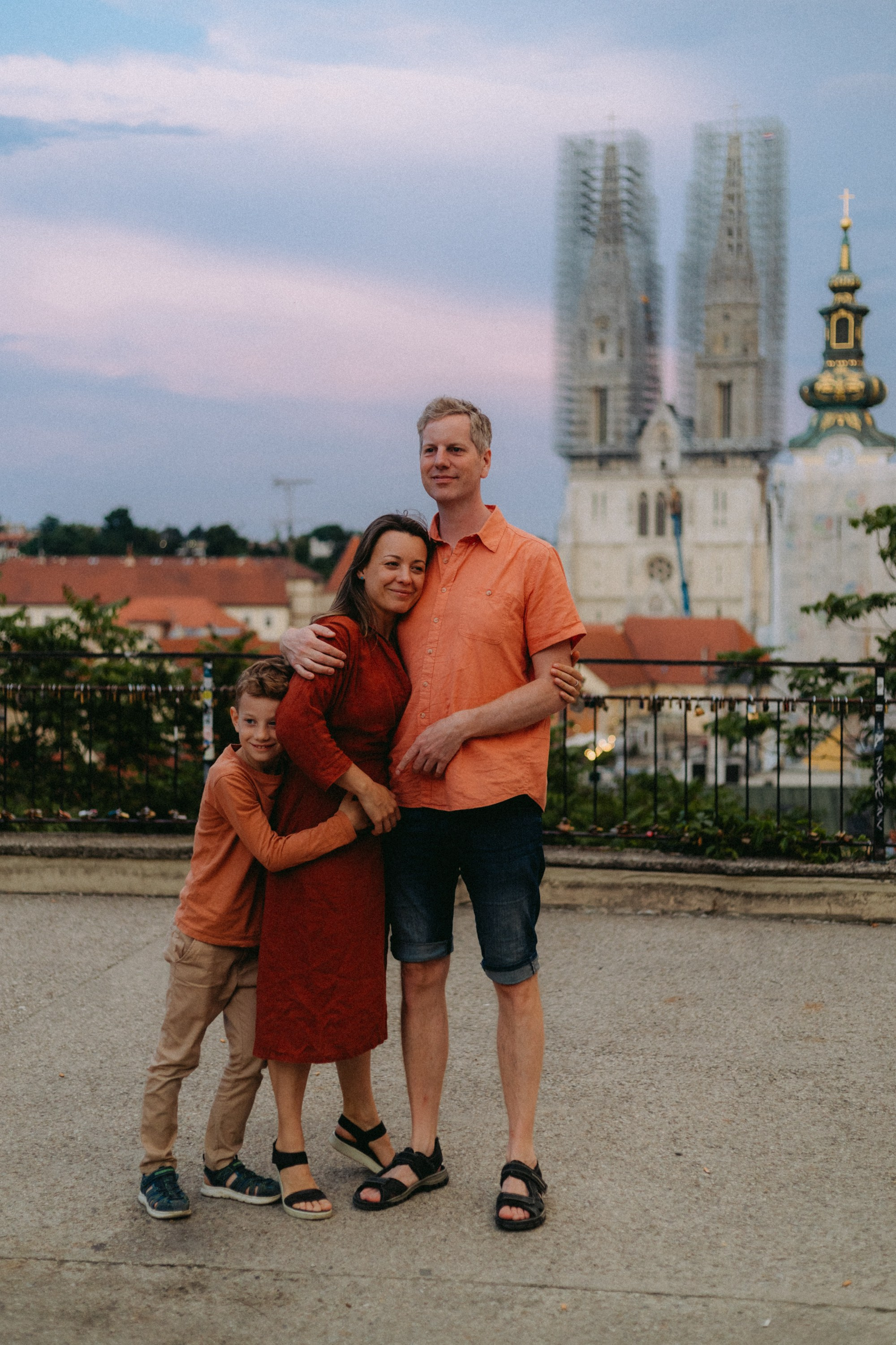 Family in the city. Elena Gorobets. Photographer in Zagreb