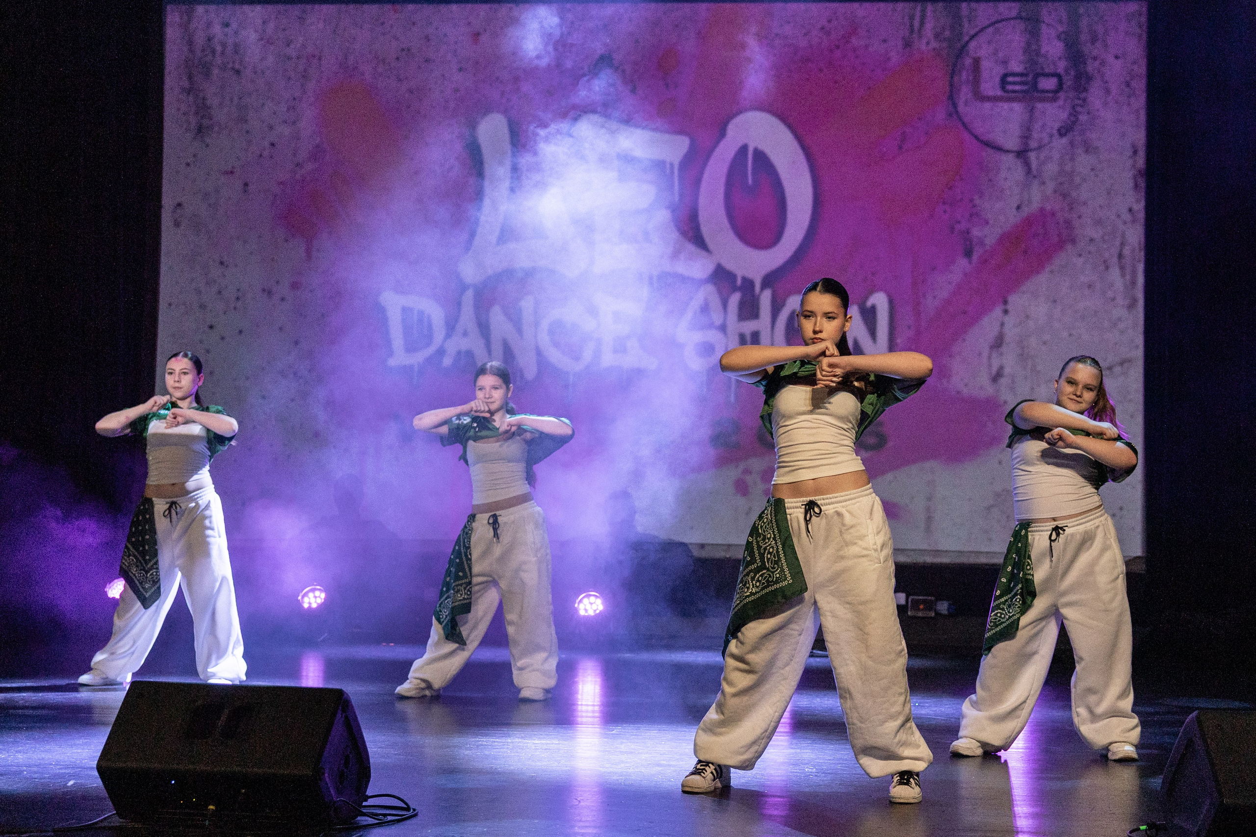 LEO DANCE SHOW WINTER 2025. Семейный и детский фотограф в Варшаве Мила Бобровская