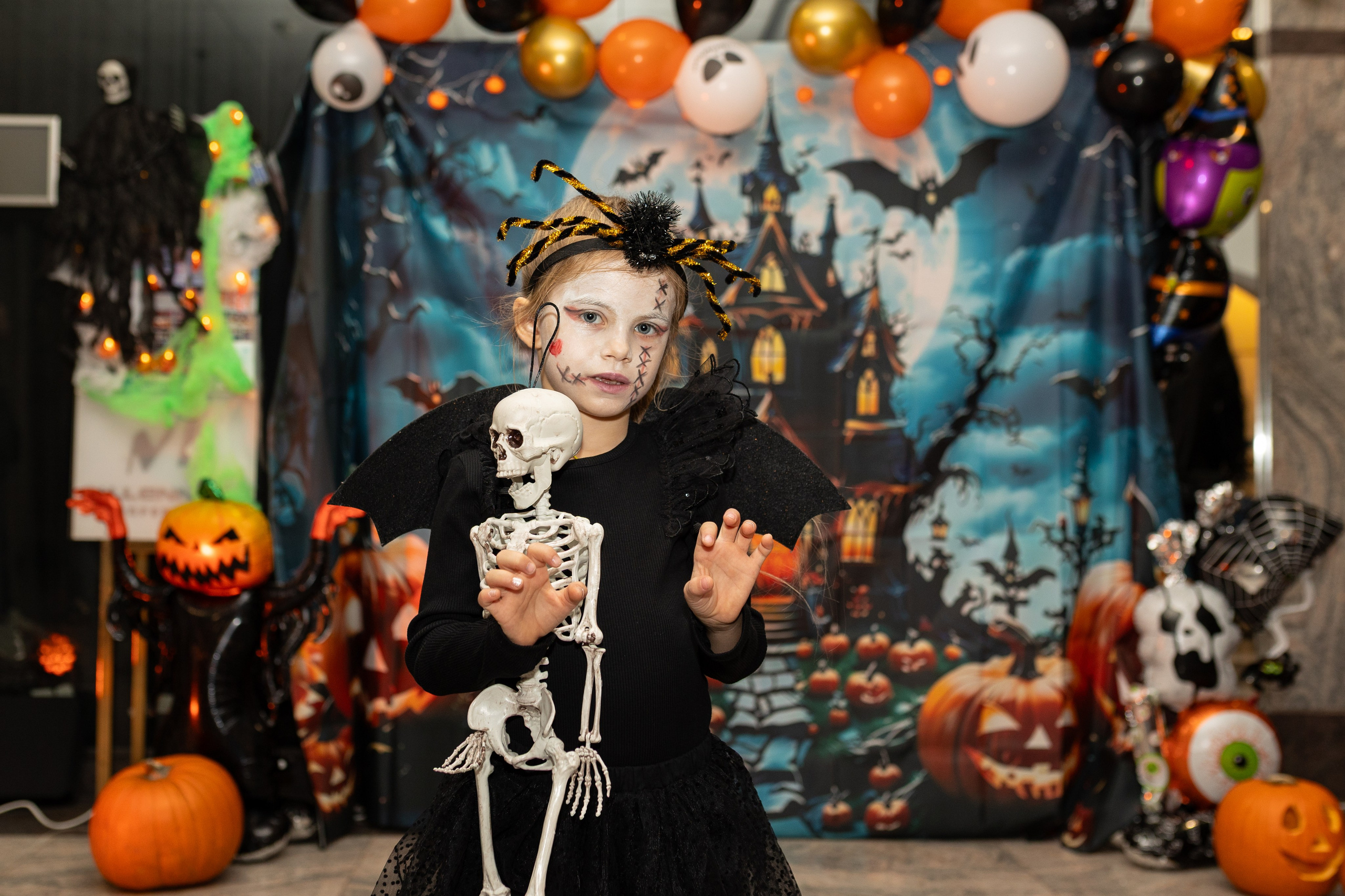 Leo dance studio Helloween 2025. Семейный и детский фотограф в Варшаве Мила Бобровская