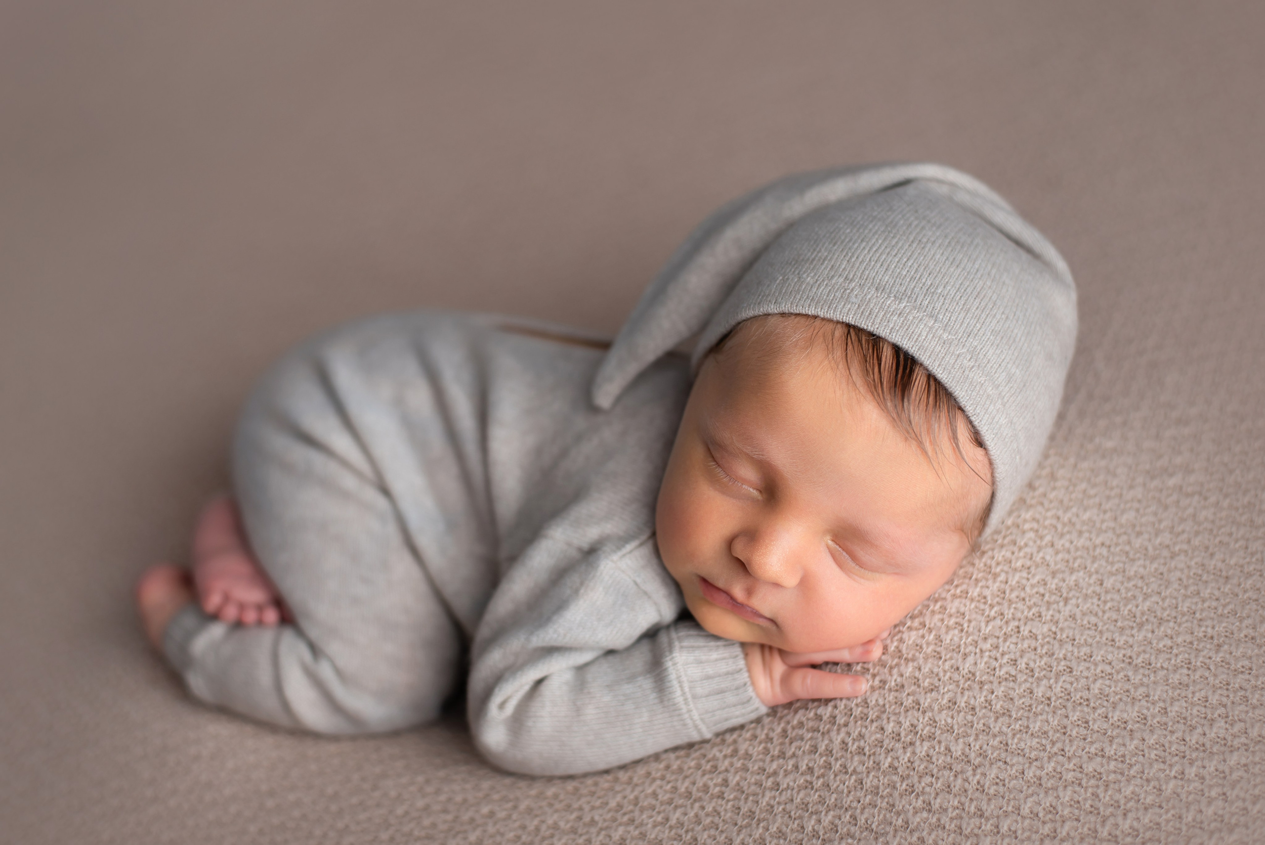 Daniil 8 days. In-home newborn photography Raleigh & area Katya Kulikova