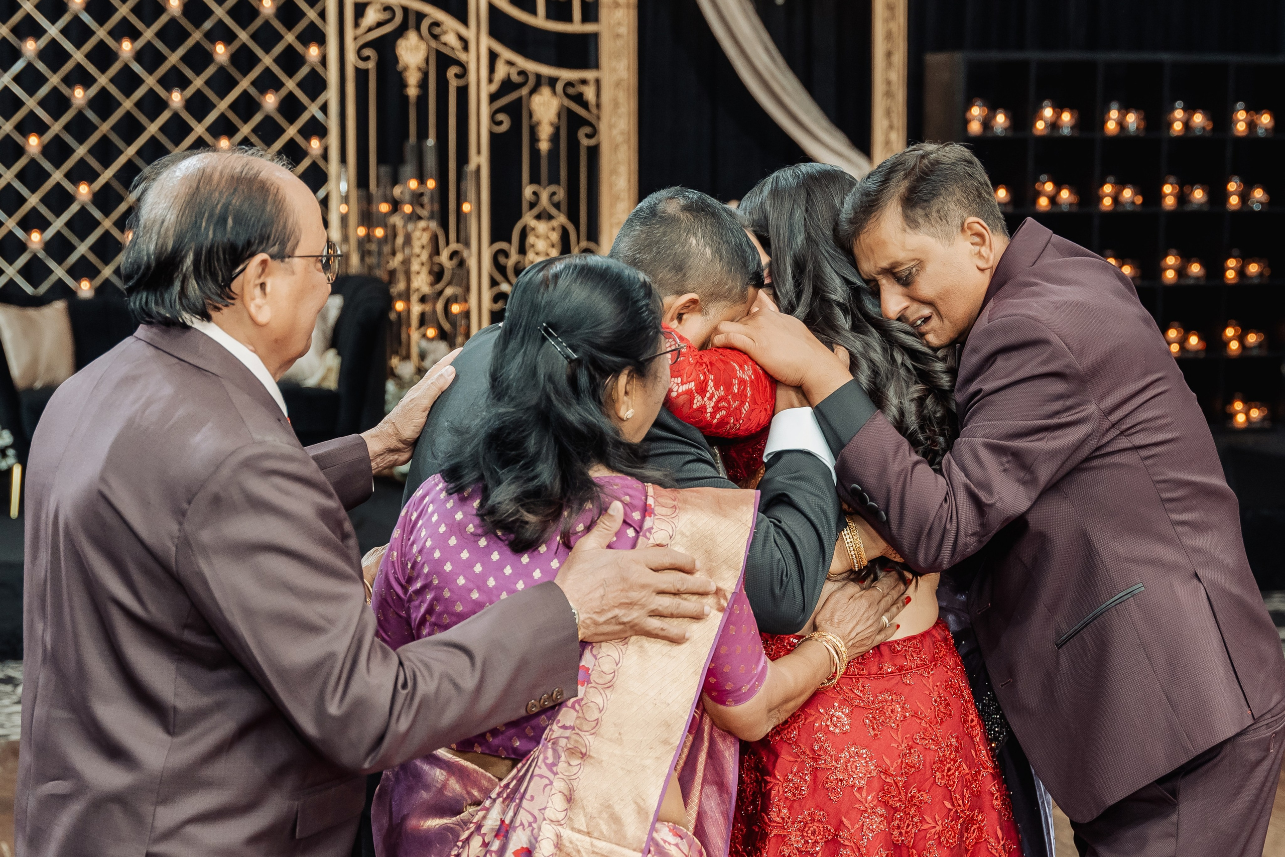 Darshil & Shailja. Wedding Photographer & Cinematographer studios