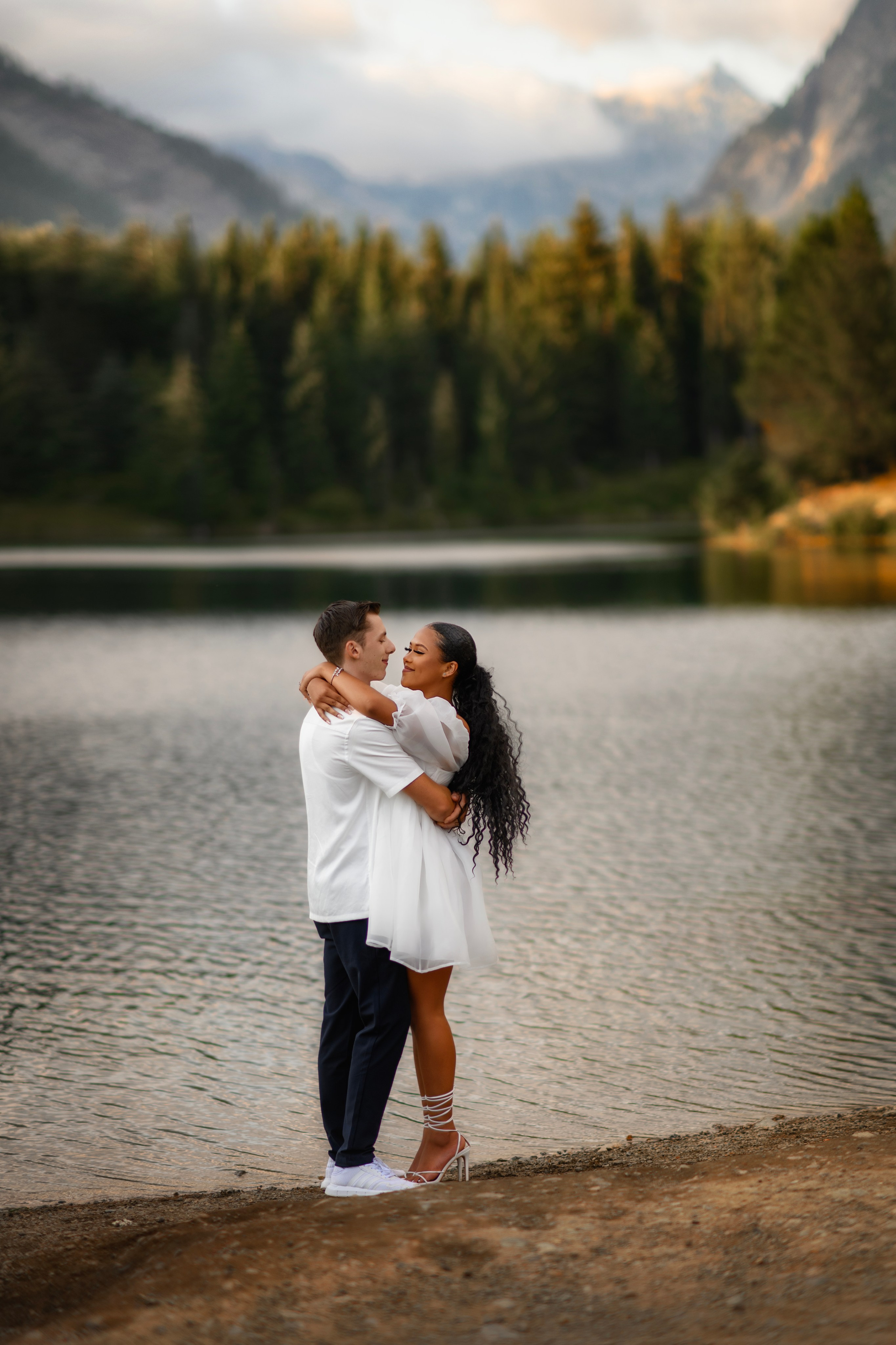 Christina and Natan. Wedding & family photography in Seattle area. Helen Michelle photographer