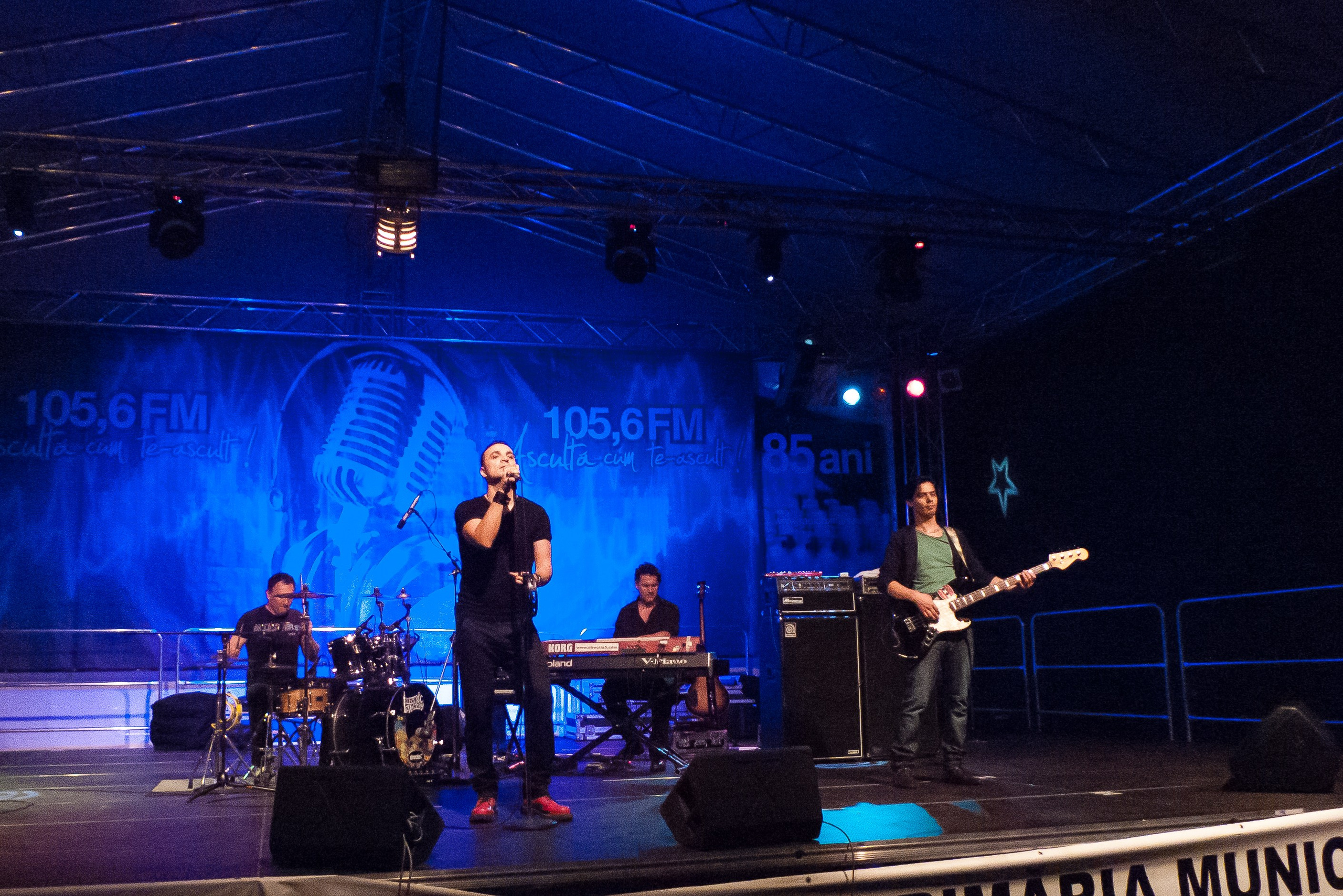 Direcția 5 în concert la Reșița, 2013. Pagina principală