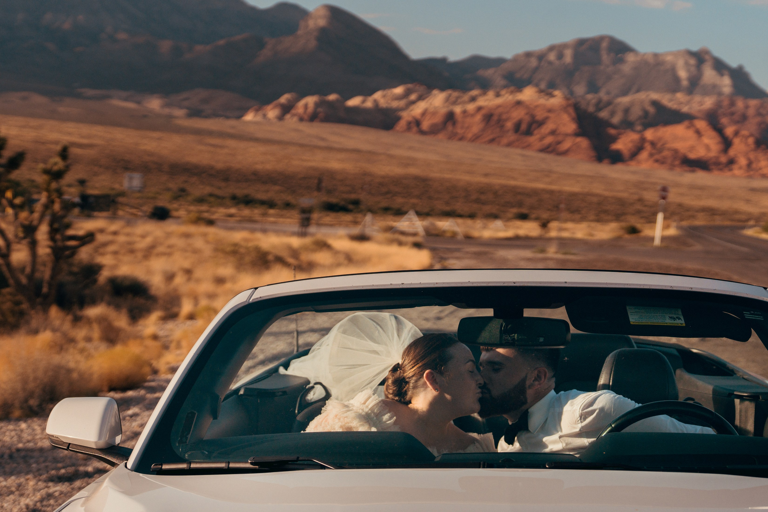 Cassie&Jimmy. Wedding & elopement photographer Viktoriya Kravtsov. Las Vegas