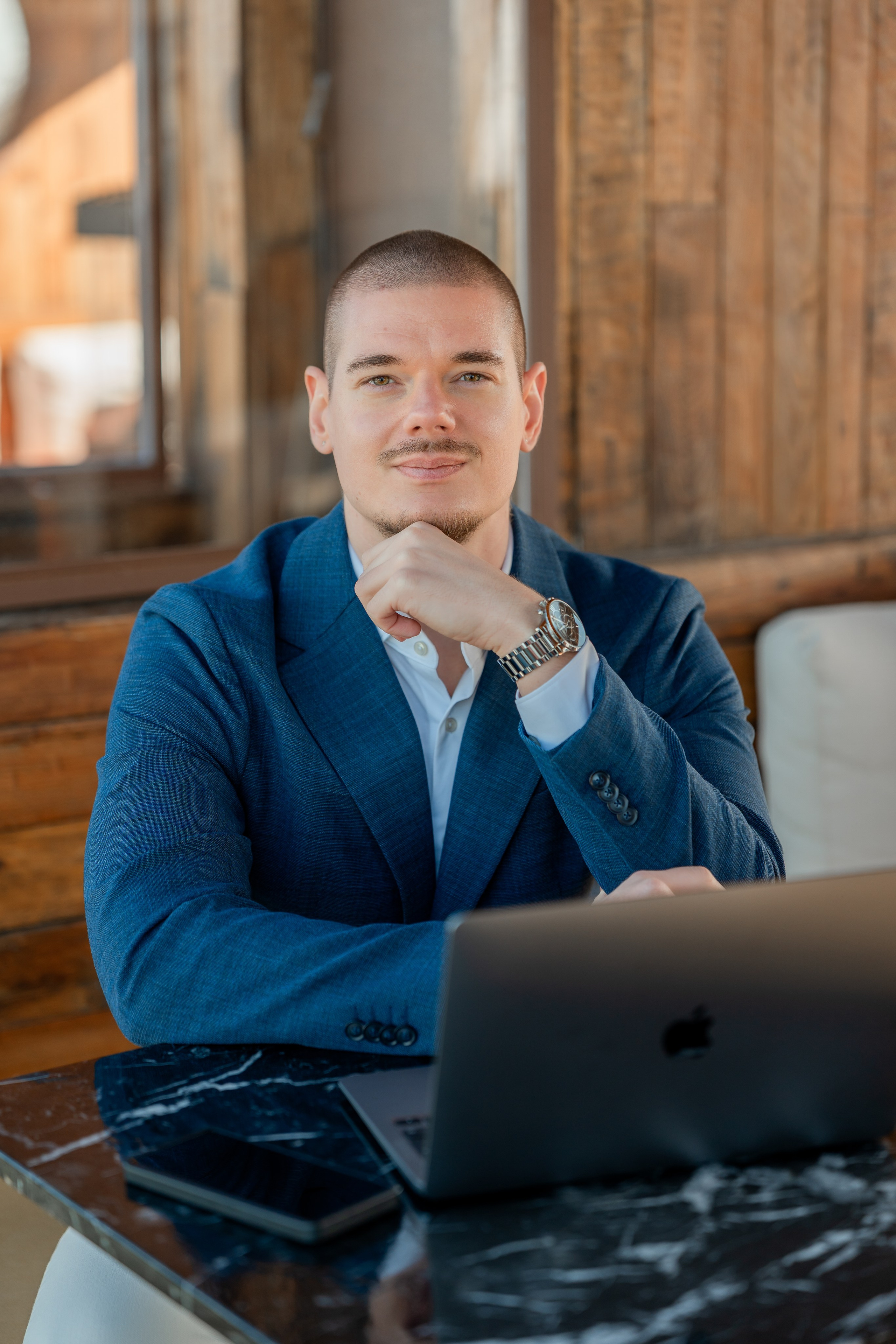 Gabor. Deine Fotografin auf Mallorca für Familien und Business