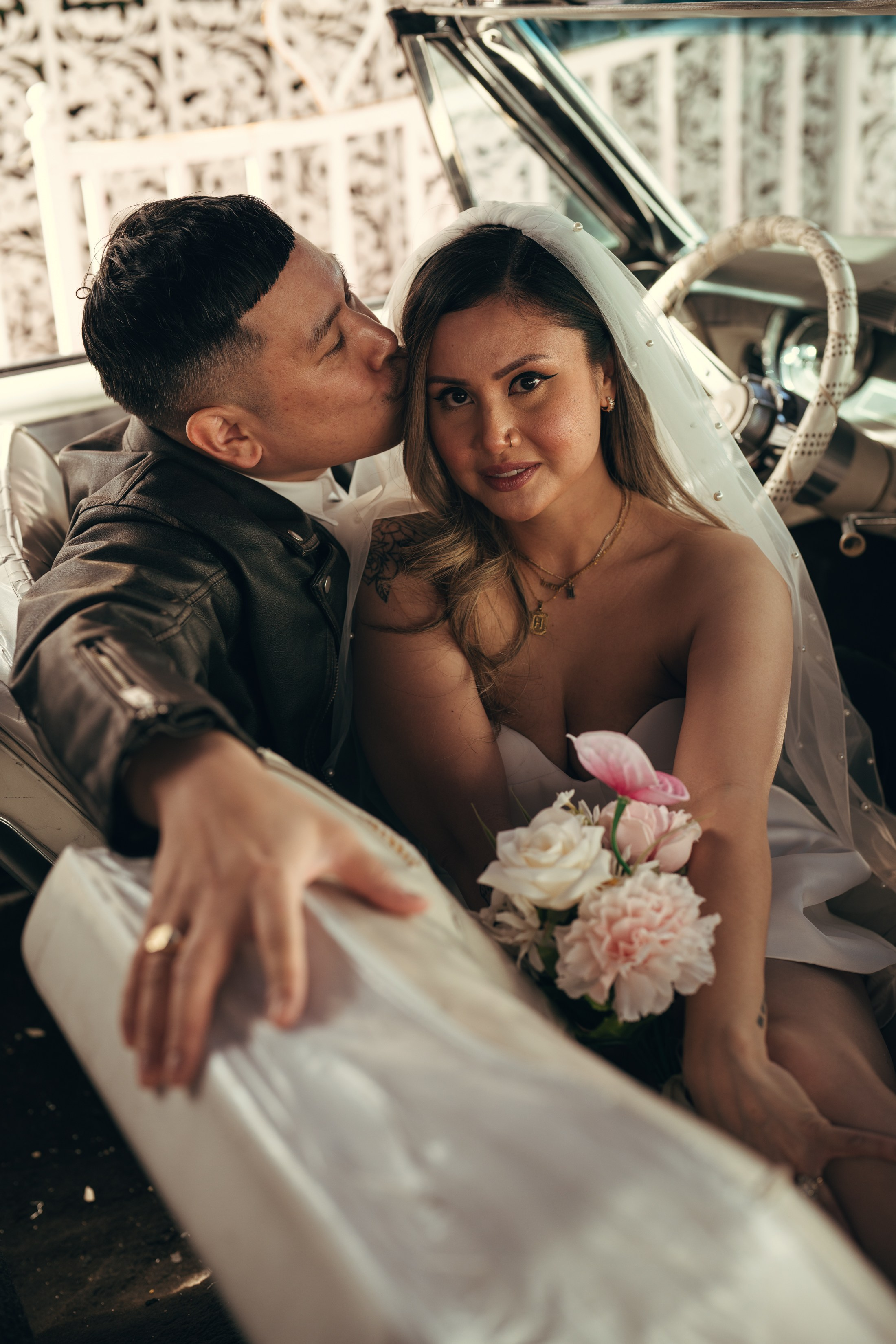 Louise&Harold. Wedding & elopement photographer Viktoriya Kravtsov. Las Vegas