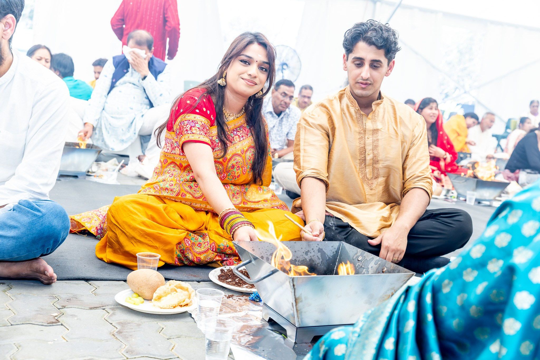 Yagnam (Helensburgh Temple). MHCreative is family-oriented photographer based in SYDNEY