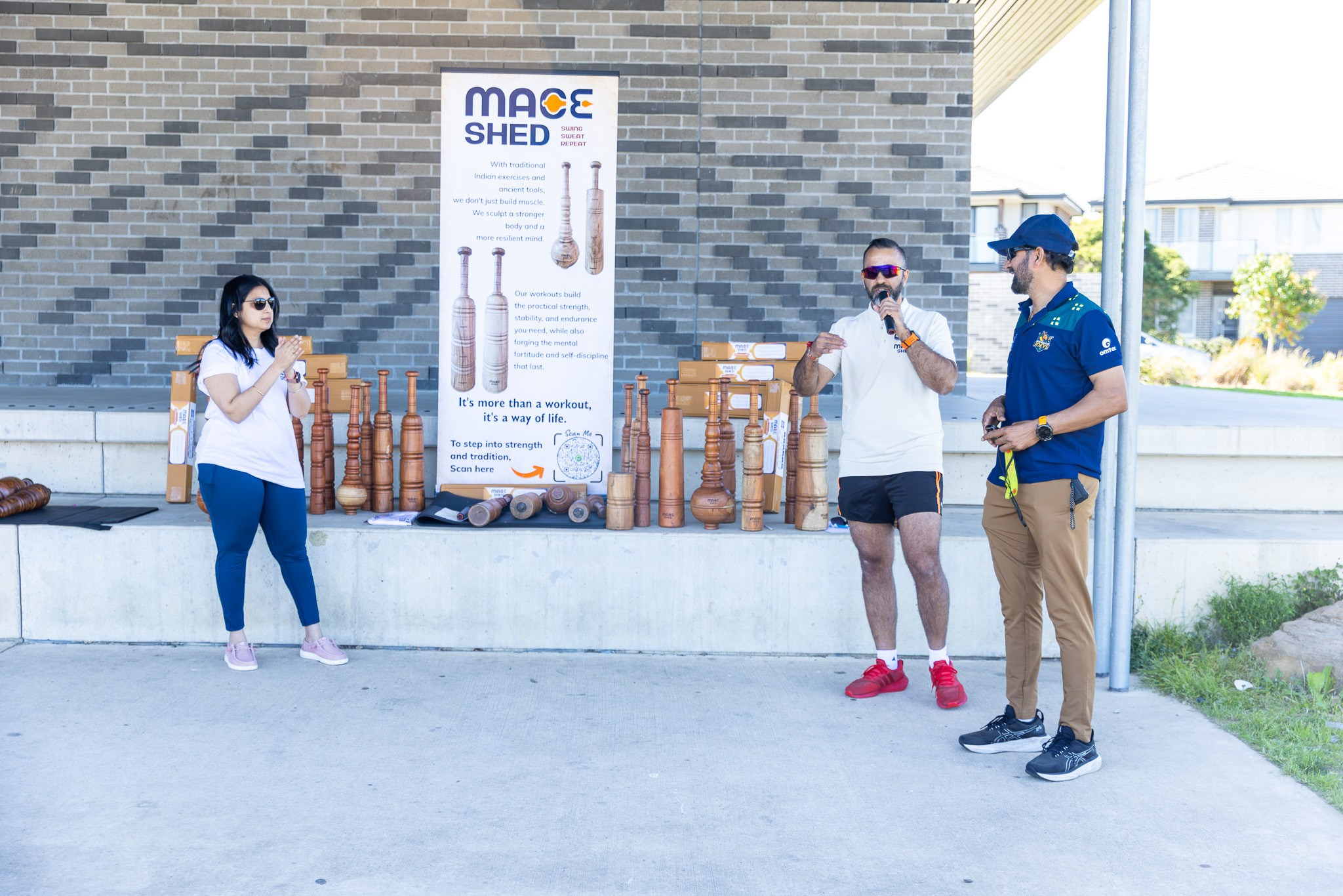 Mace 1st year Anniversary. MHCreative is family-oriented photographer based in SYDNEY