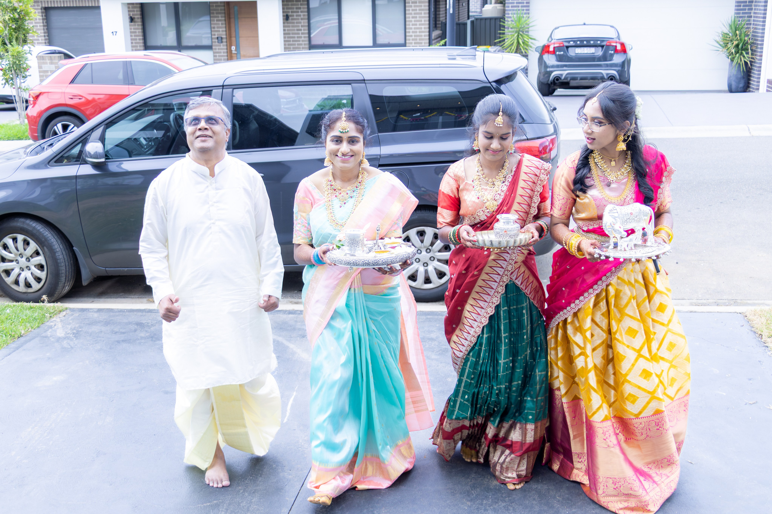Tallawong Housewarming. MHCreative is family-oriented photographer based in SYDNEY