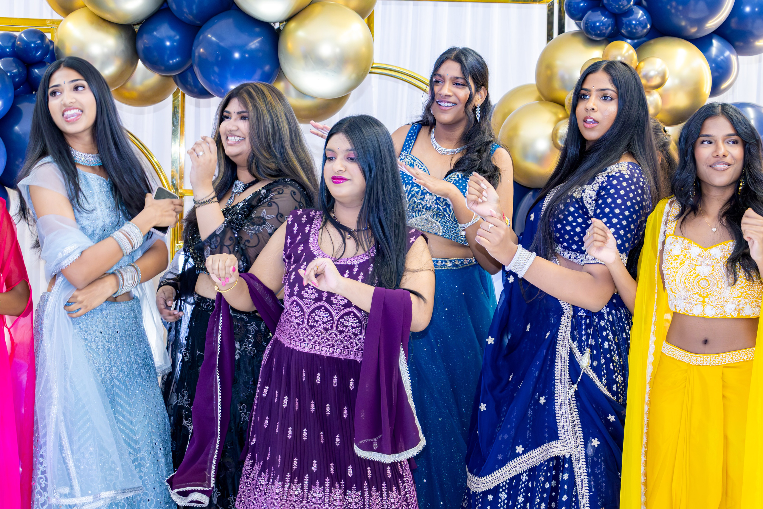50th Birthday. MHCreative is family-oriented photographer based in SYDNEY