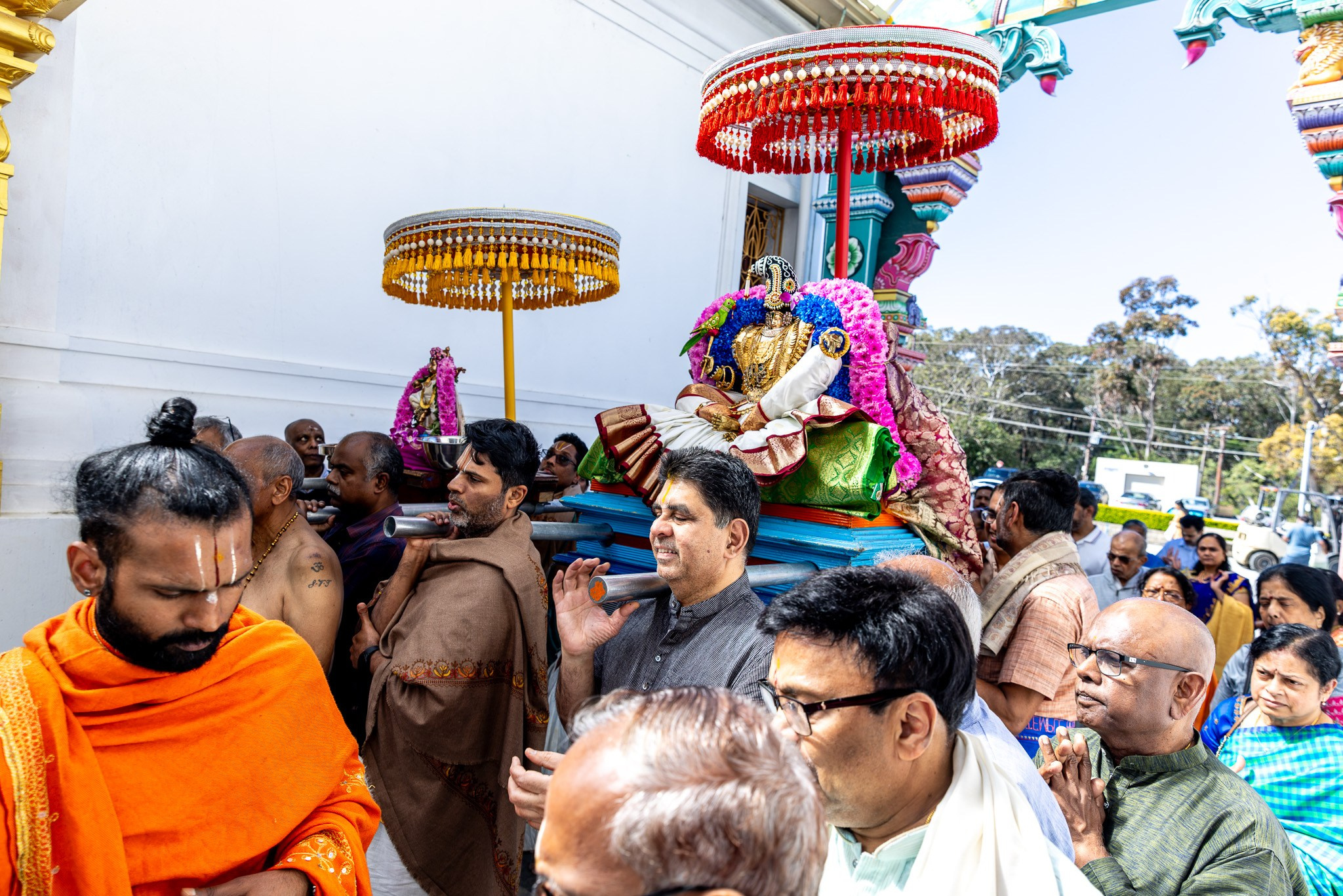 Brahmotsavam (Helensburgh Temple). MHCreative is family-oriented photographer based in SYDNEY