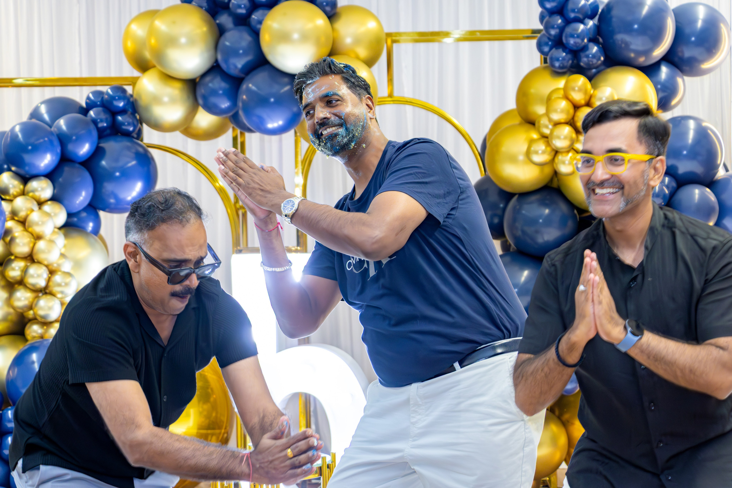 50th Birthday. MHCreative is family-oriented photographer based in SYDNEY
