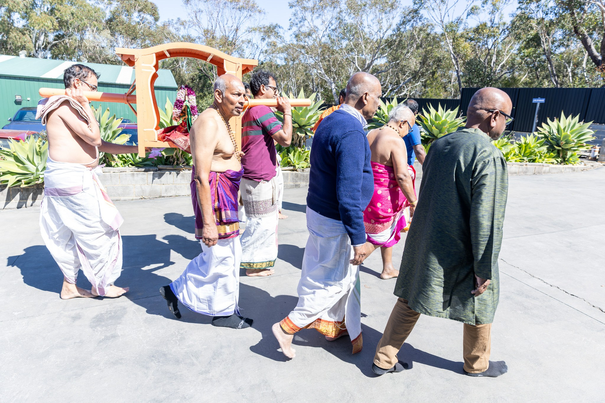 Brahmotsavam (Helensburgh Temple). MHCreative is family-oriented photographer based in SYDNEY