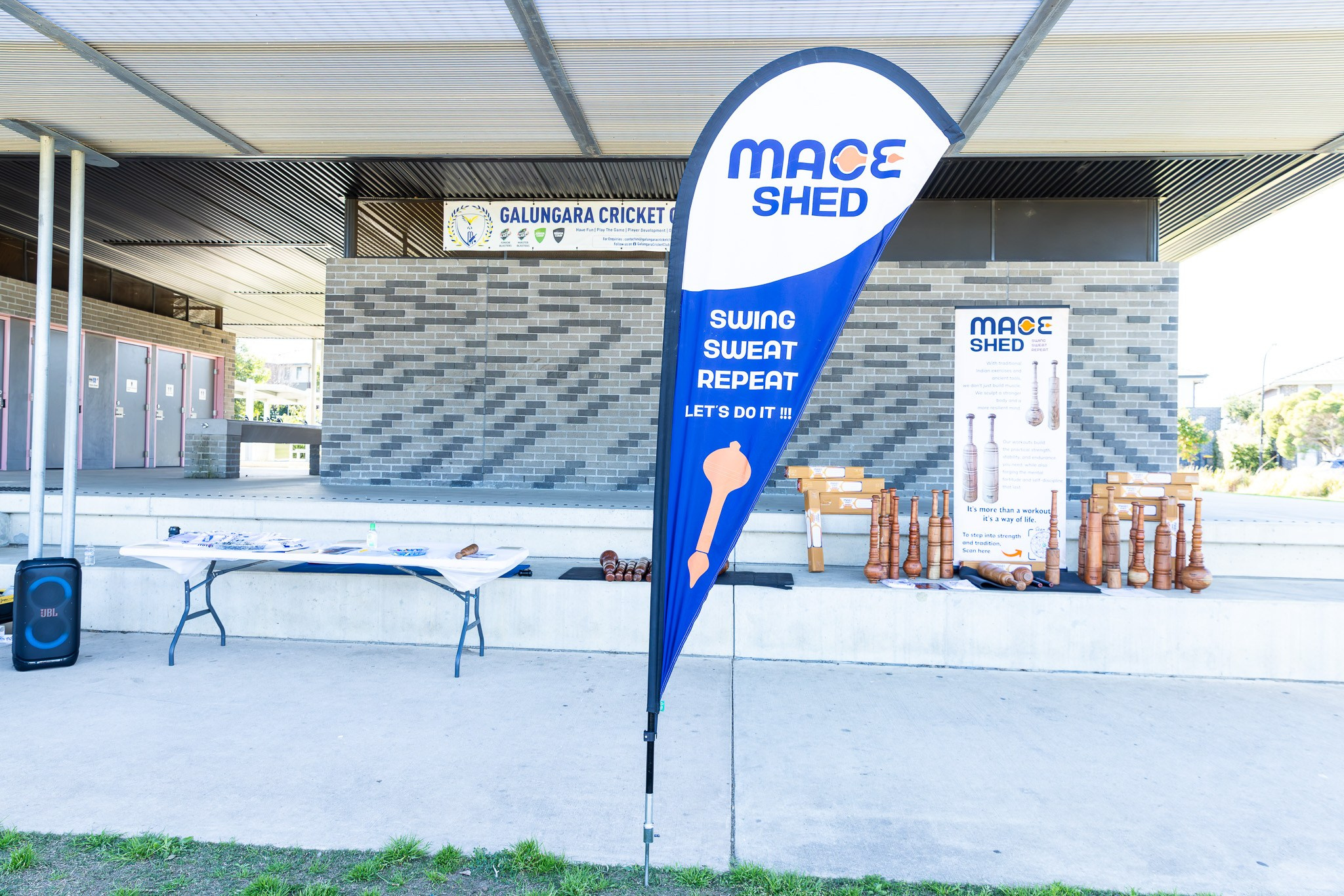 Mace 1st year Anniversary. MHCreative is family-oriented photographer based in SYDNEY